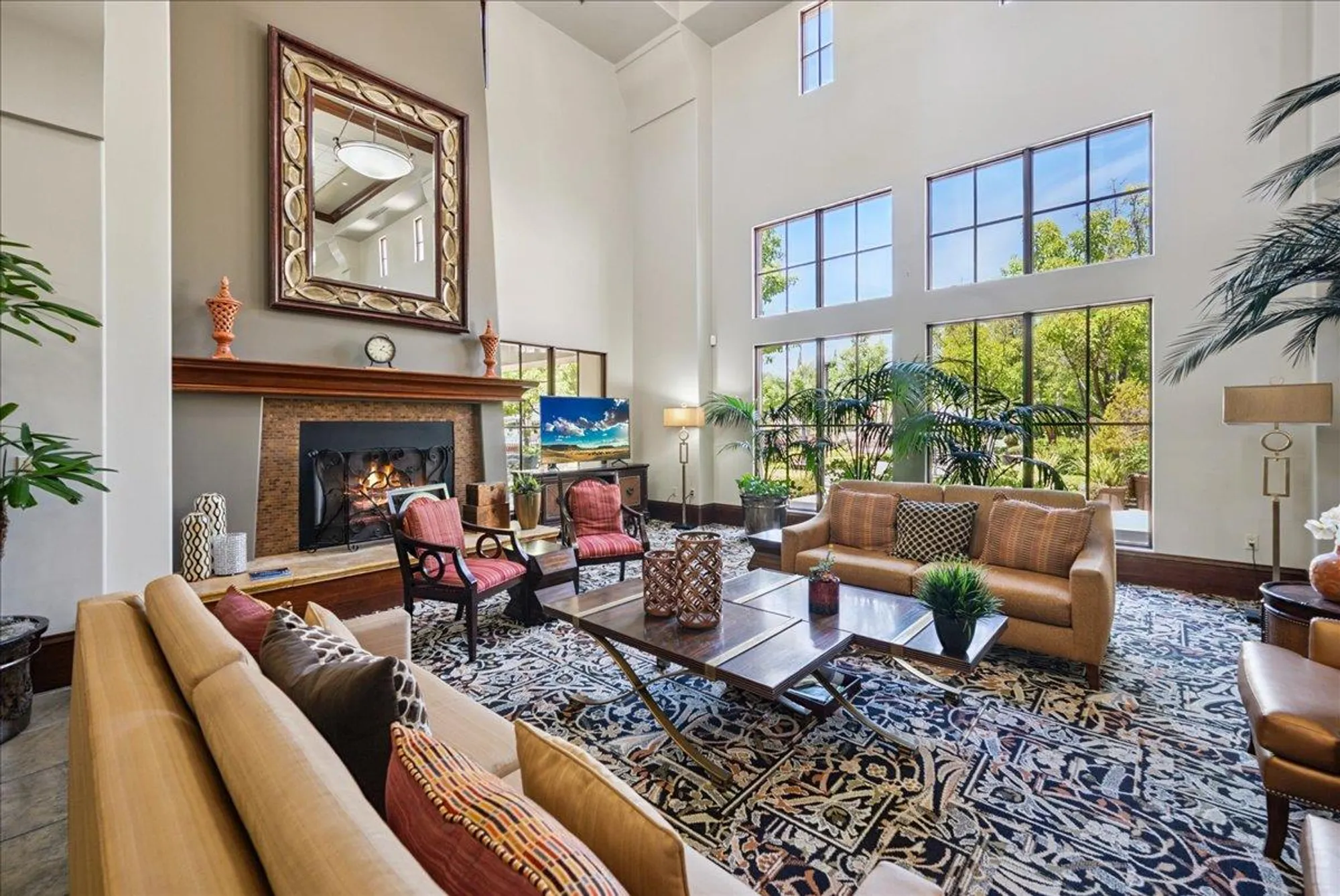 Property Slideshow image 23 of 30 | 2309 bay horse ln, Sacramento, CA, 95835