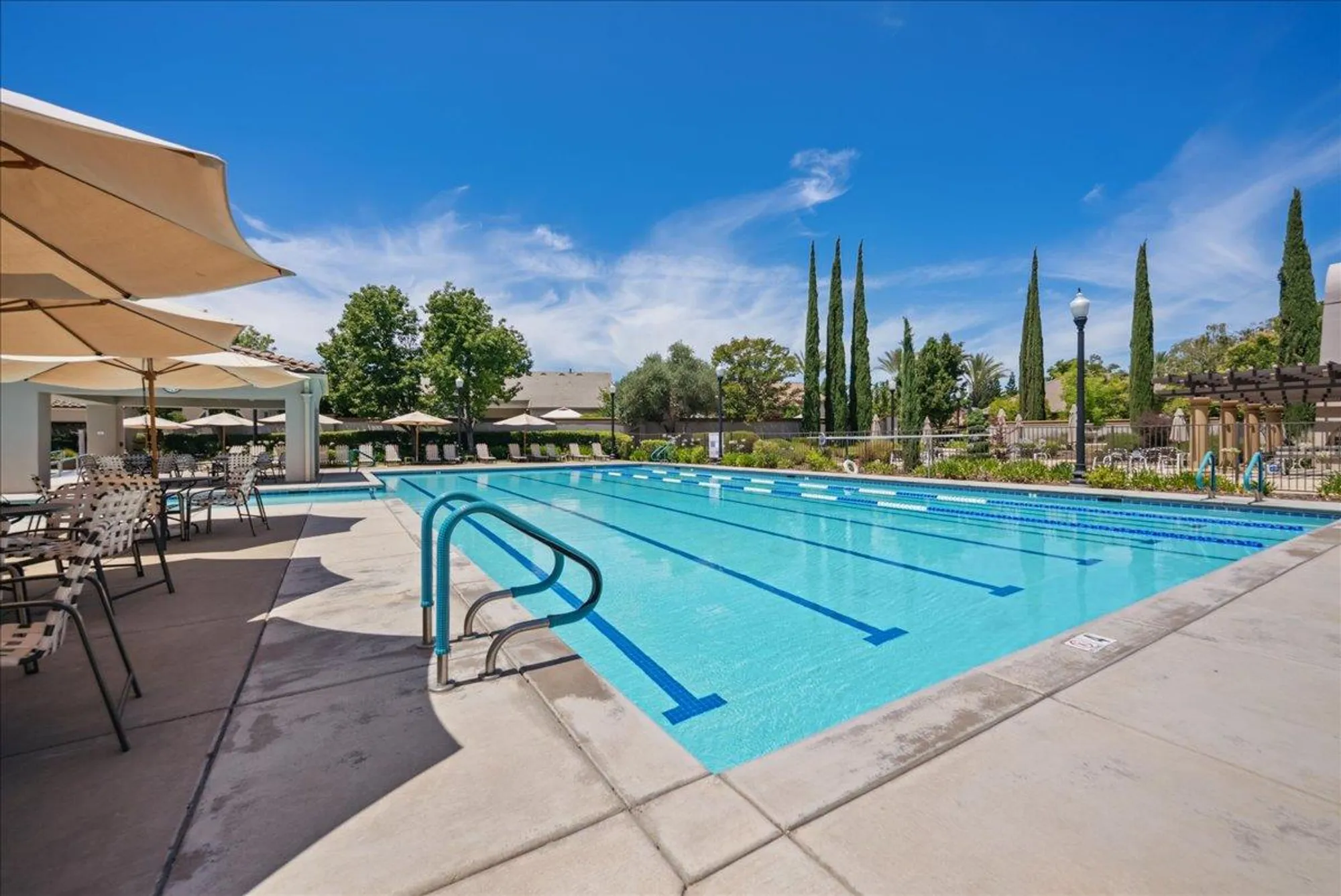 Property Slideshow image 25 of 30 | 2309 bay horse ln, Sacramento, CA, 95835