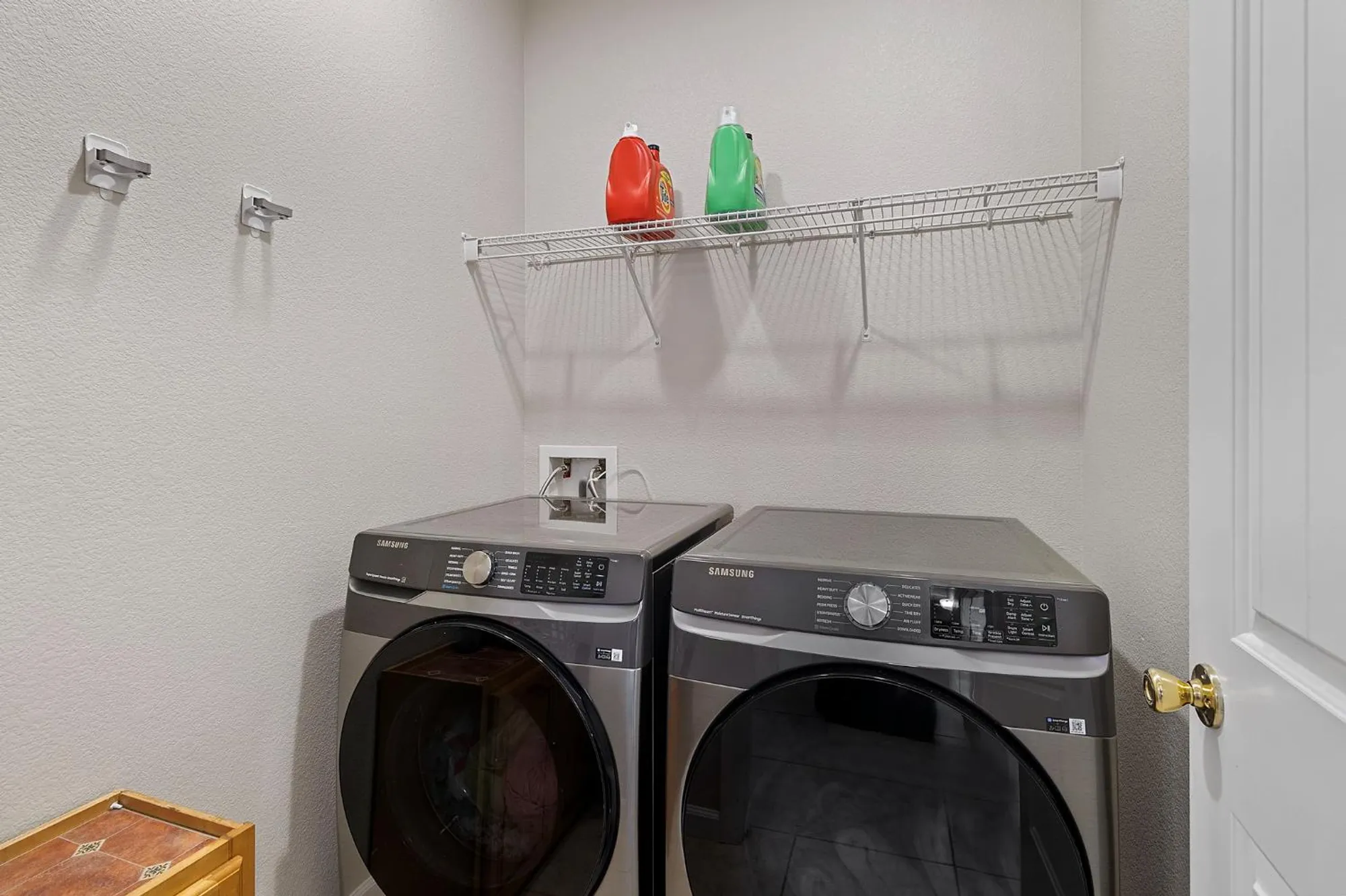 Property Slideshow image 20 of 38 | 7525 eldred way, Sacramento, CA, 95829