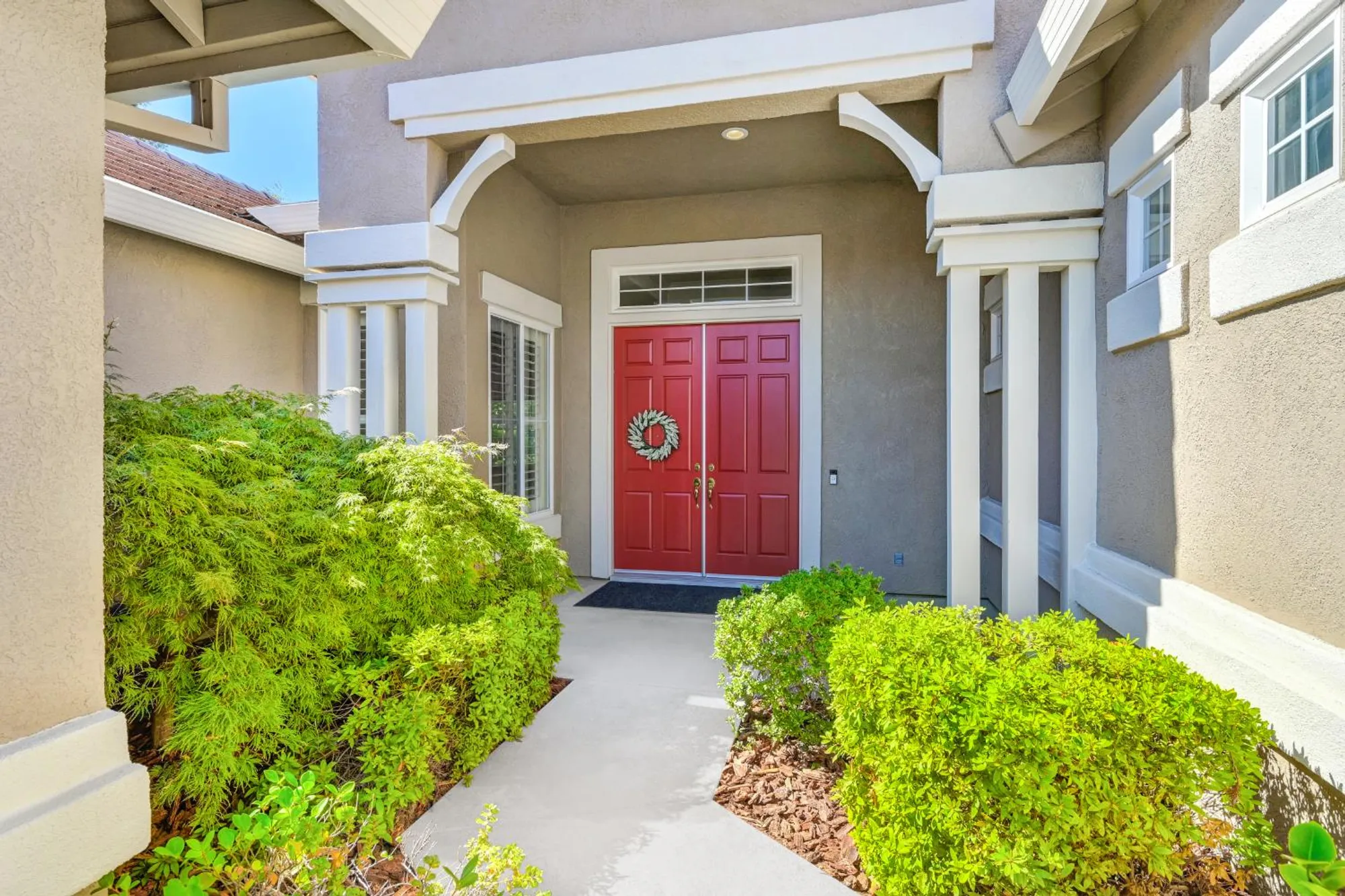 Property Slideshow image 3 of 39 | 6196 strawberry station loop, Roseville, CA, 95747