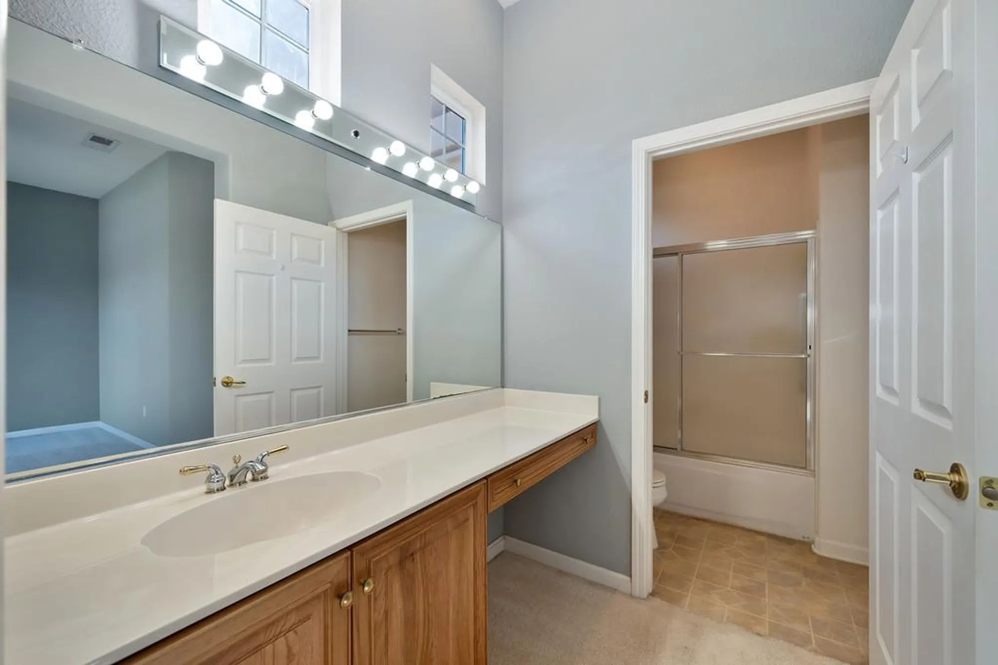 Property Slideshow image 24 of 39 | 6196 strawberry station loop, Roseville, CA, 95747