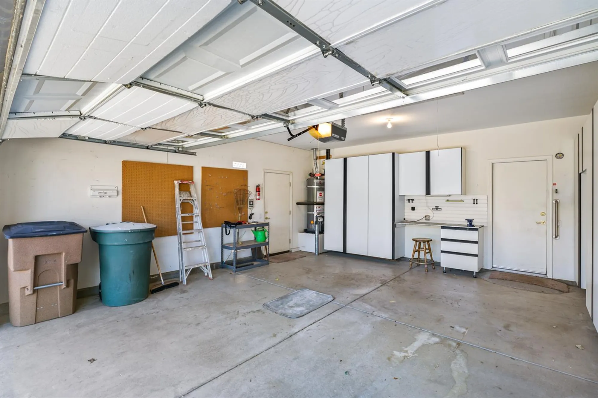 Property Slideshow image 38 of 45 | 1856 farmgate ln, Lincoln, CA, 95648