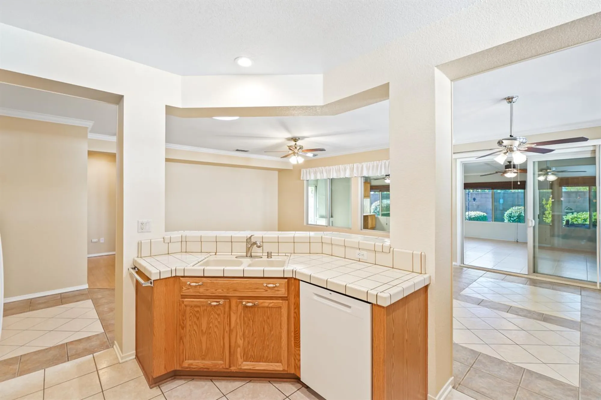 Property Slideshow image 9 of 45 | 1856 farmgate ln, Lincoln, CA, 95648