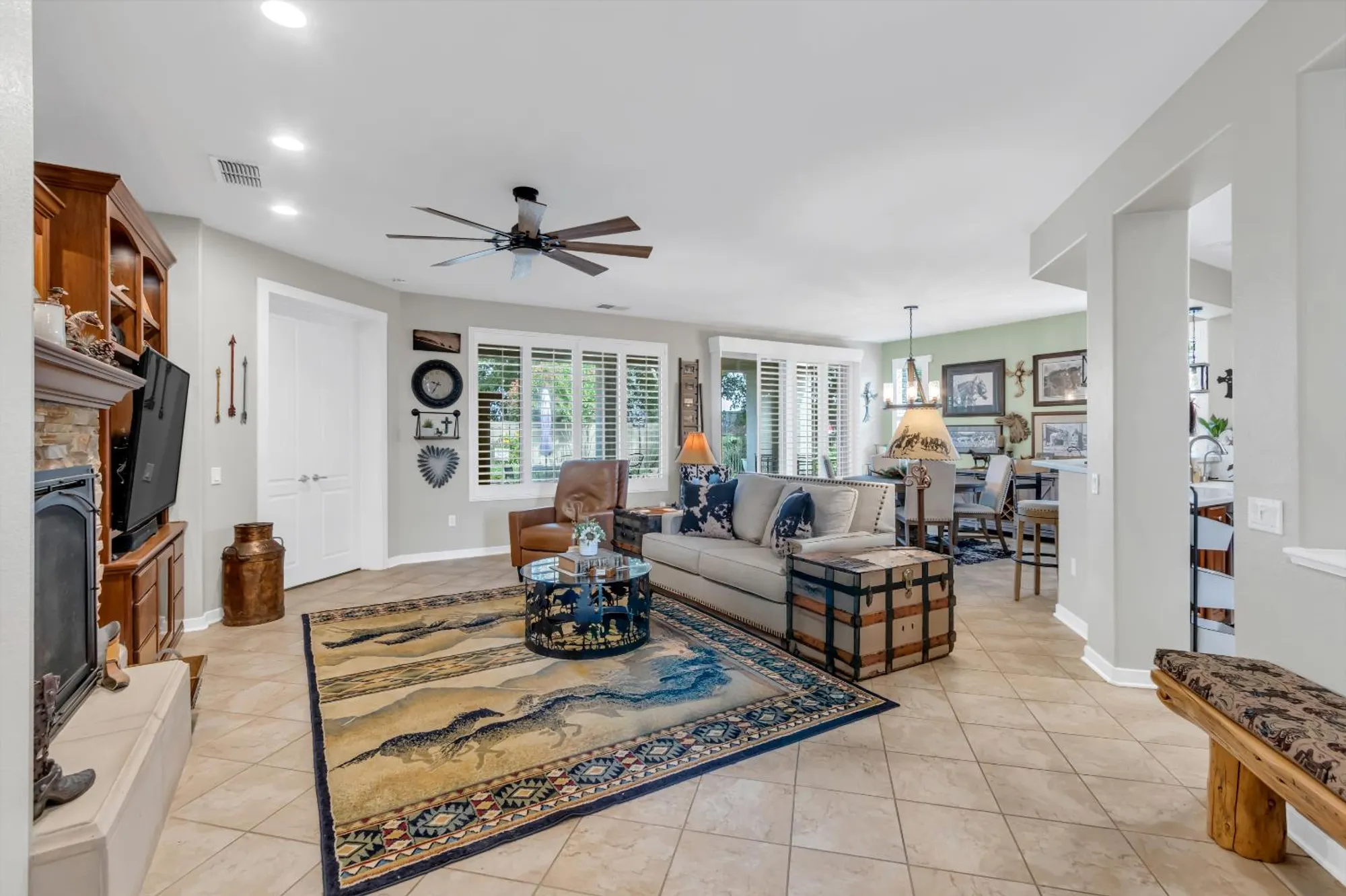 Property Slideshow image 5 of 50 | 404 mossy ct, Lincoln, CA, 95648