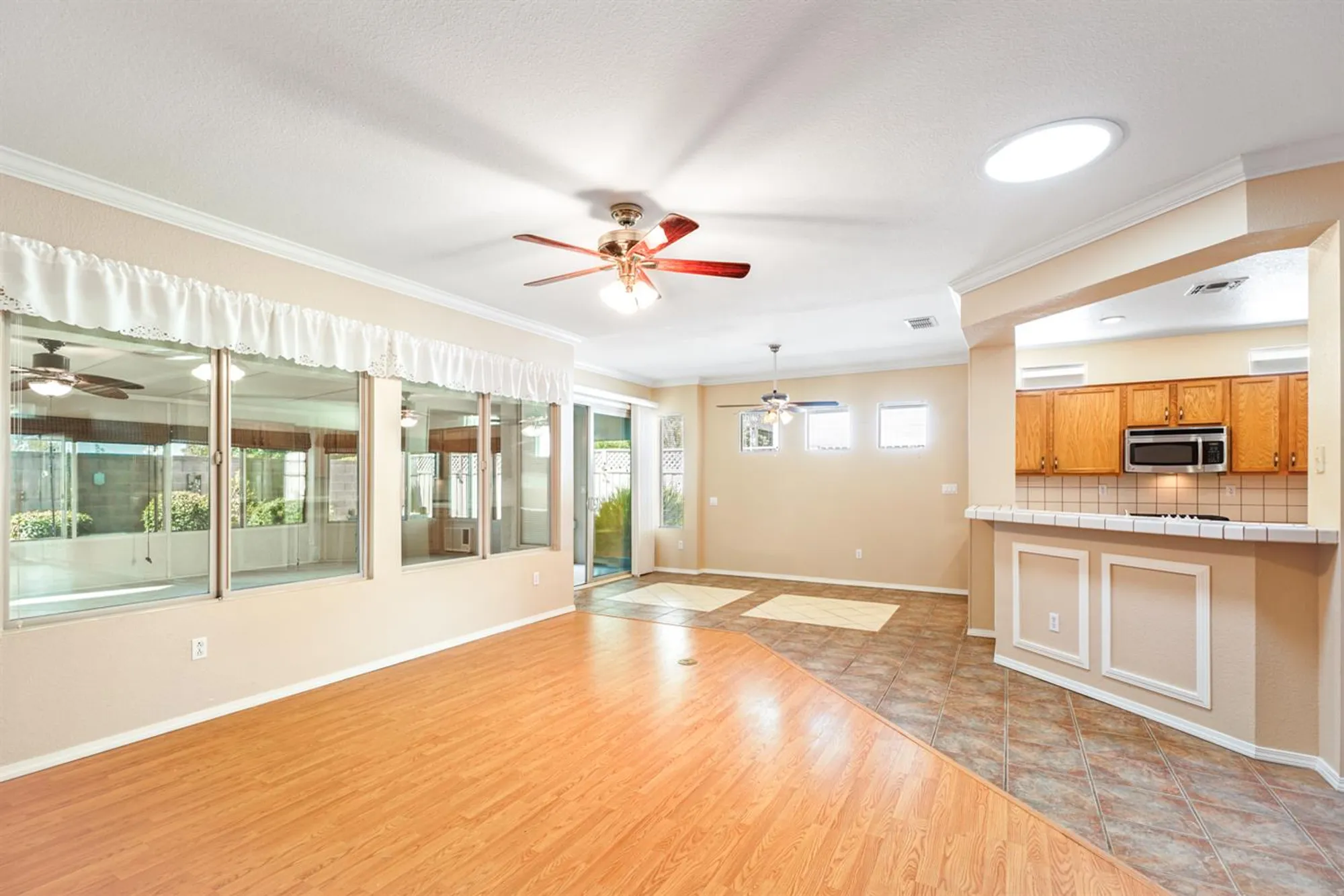 Property Slideshow image 5 of 45 | 1856 farmgate ln, Lincoln, CA, 95648