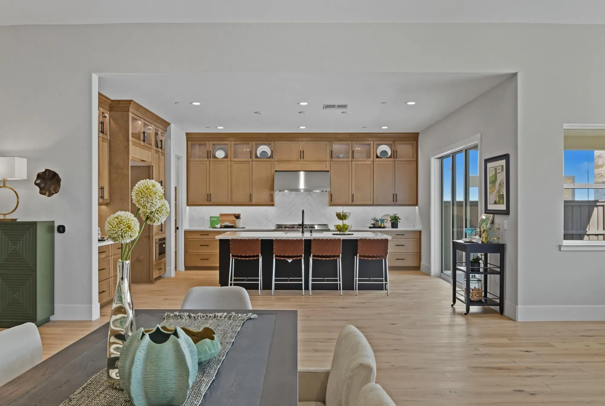 Property Slideshow image 8 of 24 | 1095 hillside ct, Bickford Ranch, CA, 95648