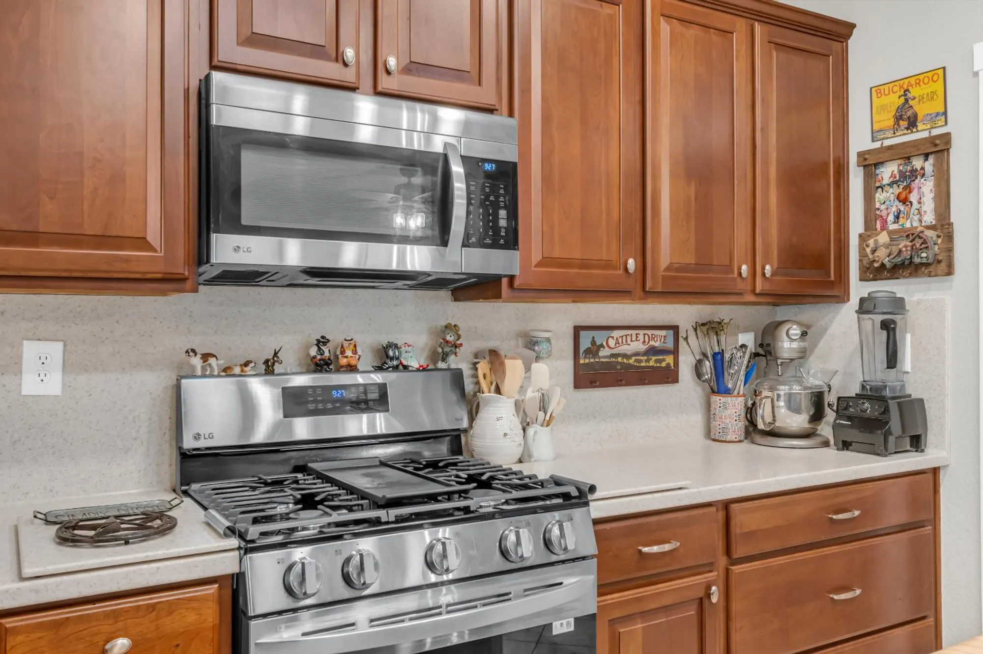 Property Slideshow image 16 of 50 | 404 mossy ct, Lincoln, CA, 95648