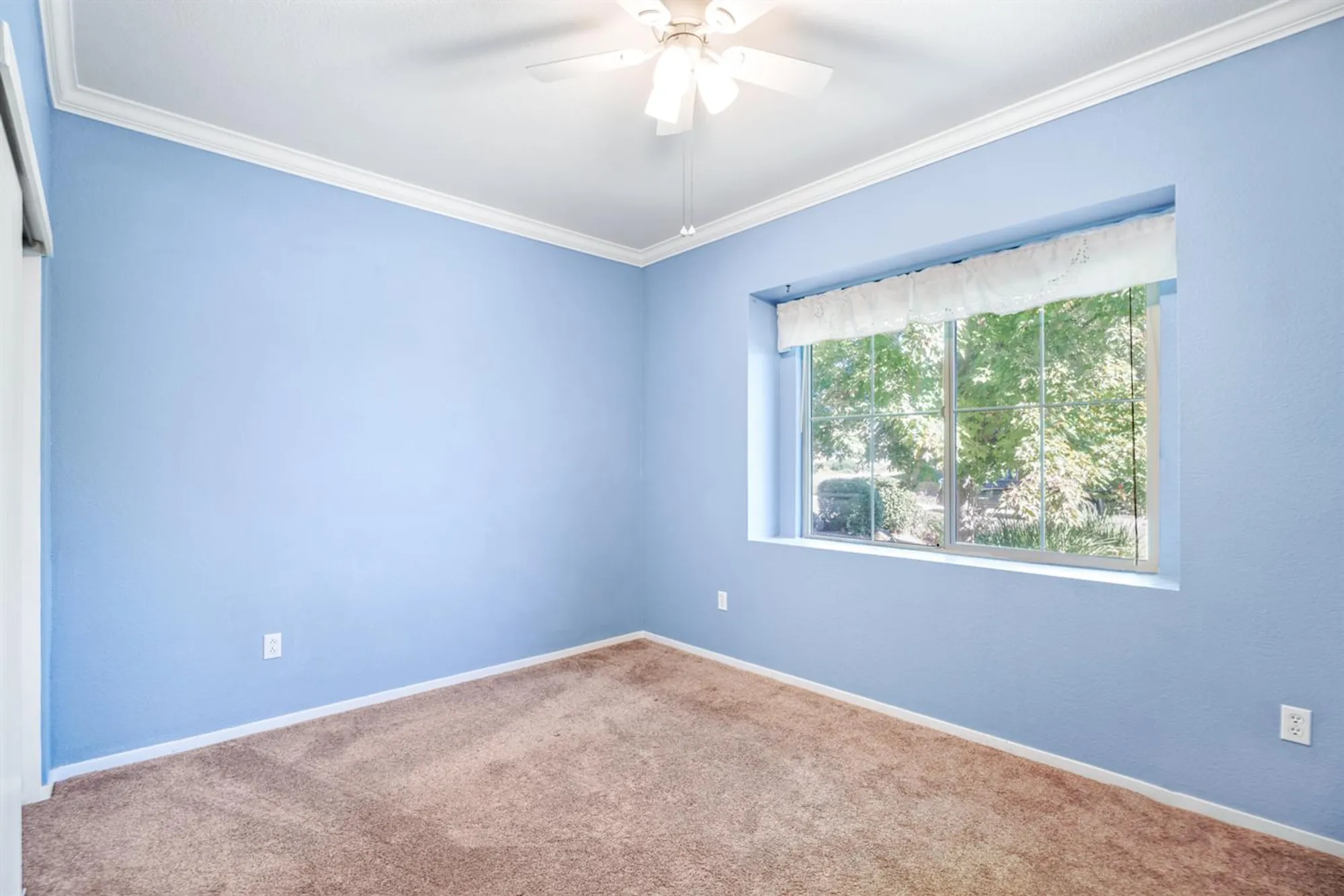 Property Slideshow image 24 of 45 | 1856 farmgate ln, Lincoln, CA, 95648