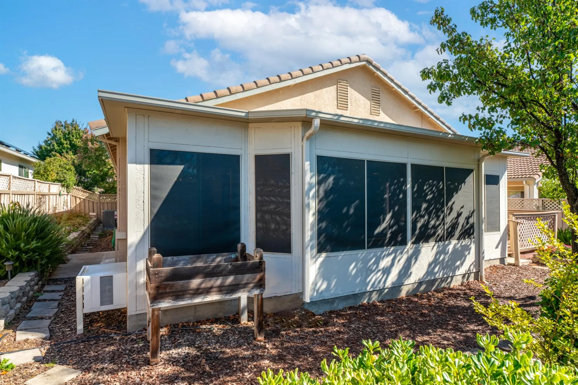 Property Slideshow image 35 of 45 | 1856 farmgate ln, Lincoln, CA, 95648