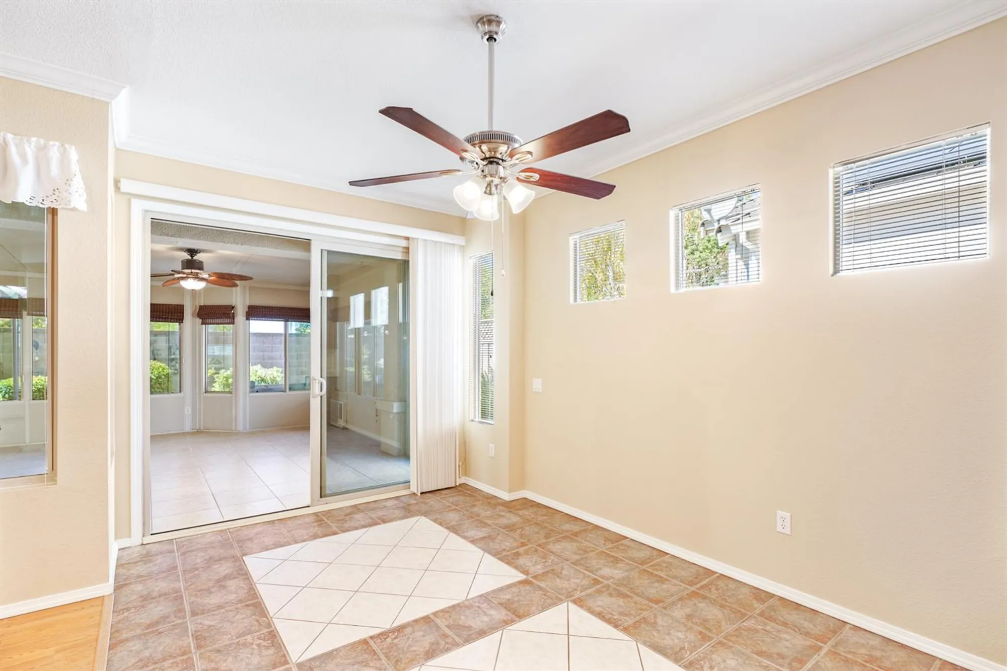 Property Slideshow image 10 of 45 | 1856 farmgate ln, Lincoln, CA, 95648