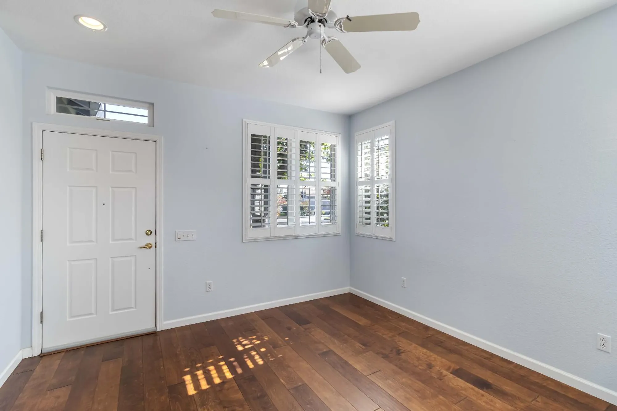 Property Slideshow image 8 of 22 | 7389 apple hollow loop, Roseville, CA, 95747