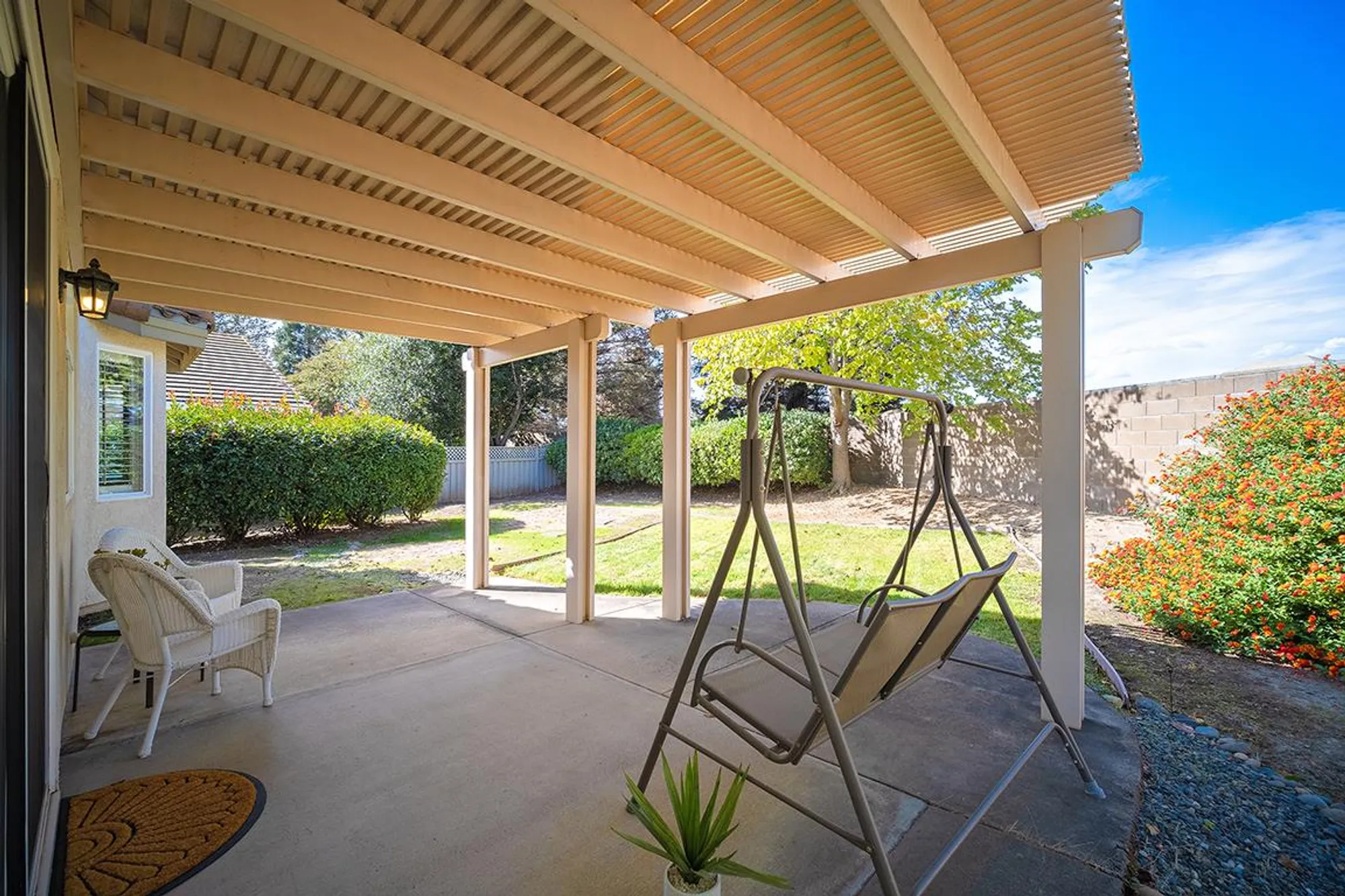 Property Slideshow image 40 of 42 | 221 silver strike ct, Roseville, CA, 95747