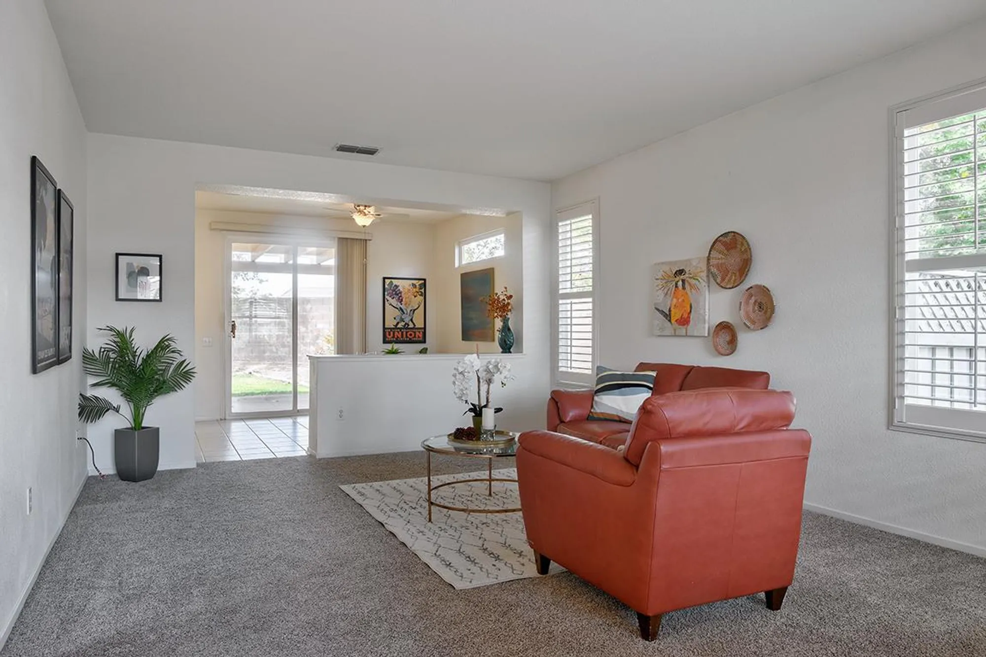 Property Slideshow image 18 of 42 | 221 silver strike ct, Roseville, CA, 95747
