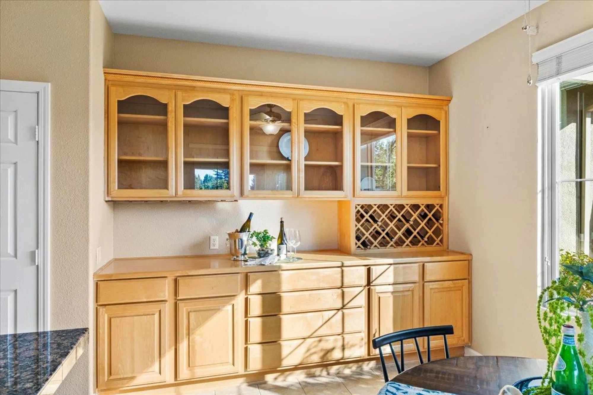 Property Slideshow image 17 of 34 | 1816 barn valley ln, Lincoln, CA, 95648