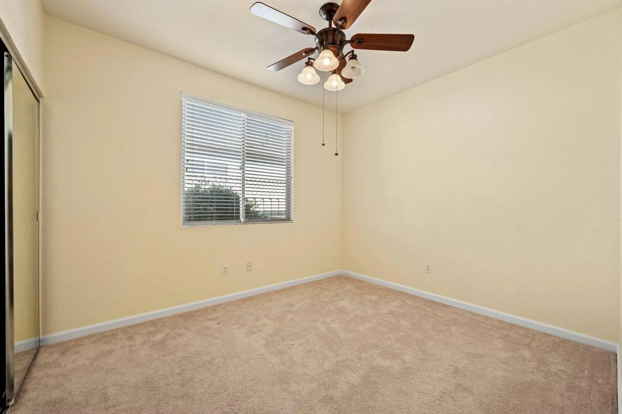 Property Slideshow image 12 of 19 | 1892 farmgate ln, Lincoln, CA, 95648