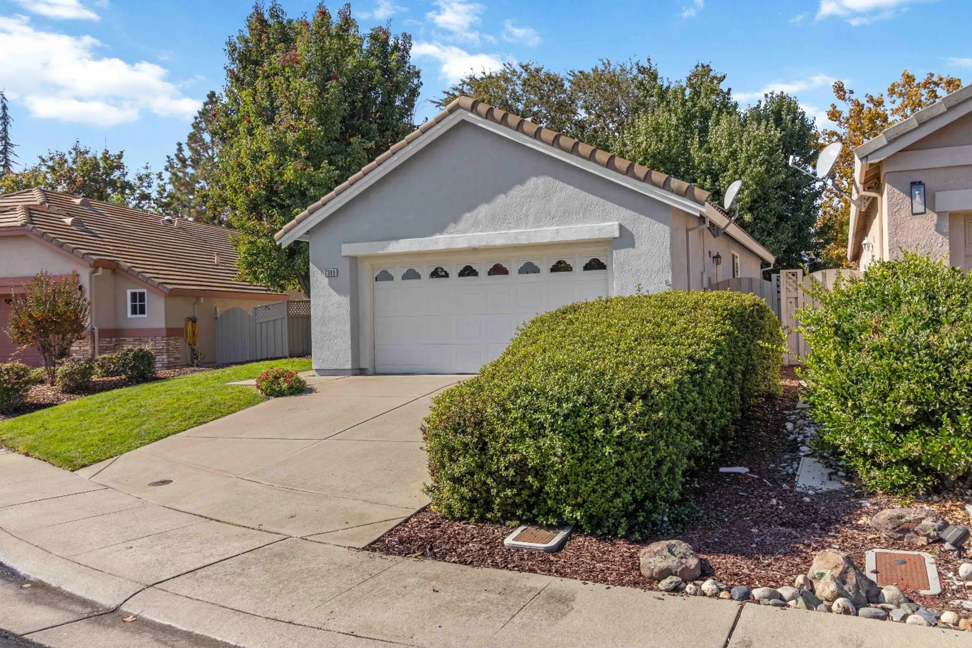 Property Slideshow image 3 of 22 | 7389 apple hollow loop, Roseville, CA, 95747