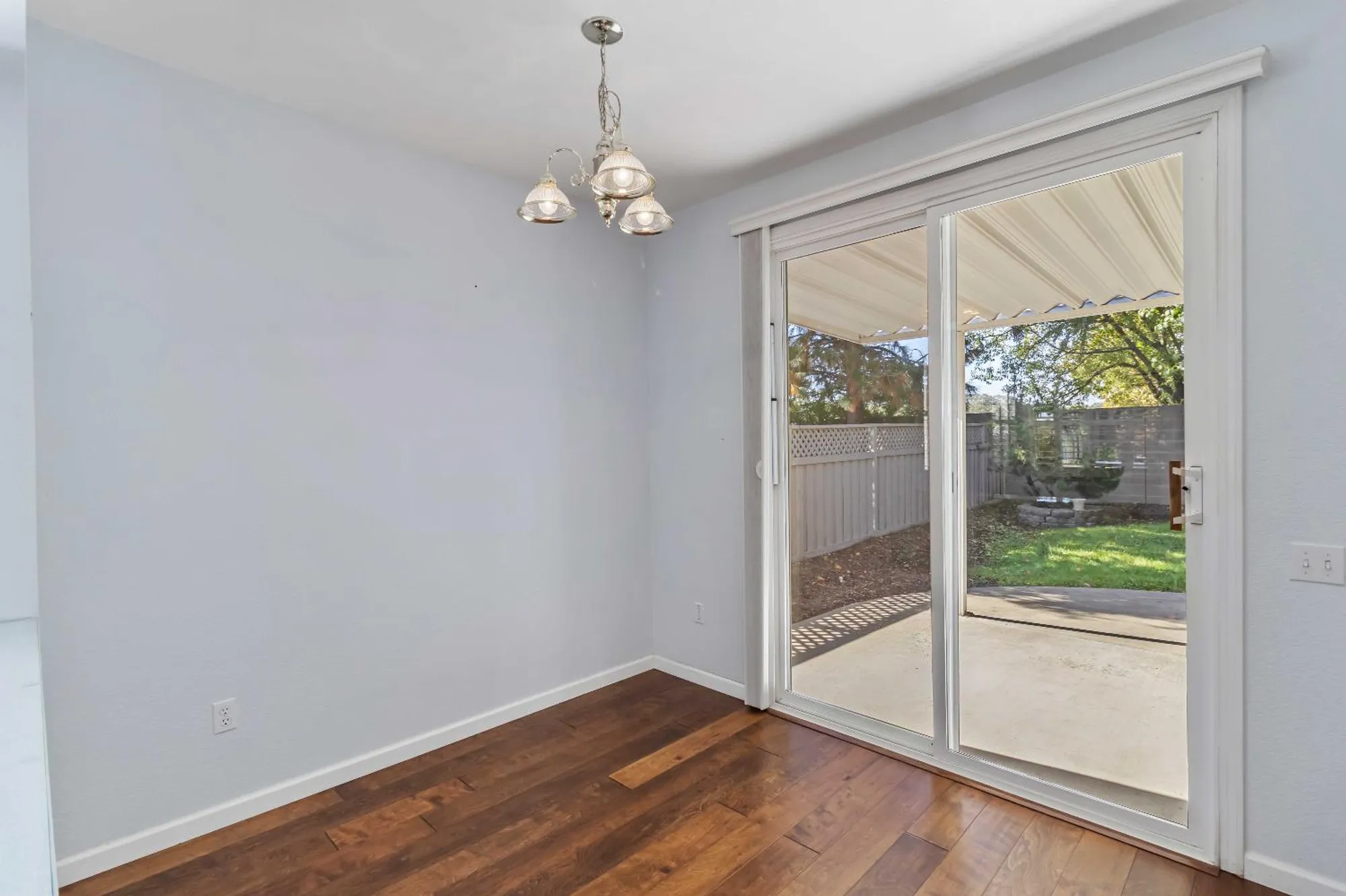 Property Slideshow image 12 of 22 | 7389 apple hollow loop, Roseville, CA, 95747