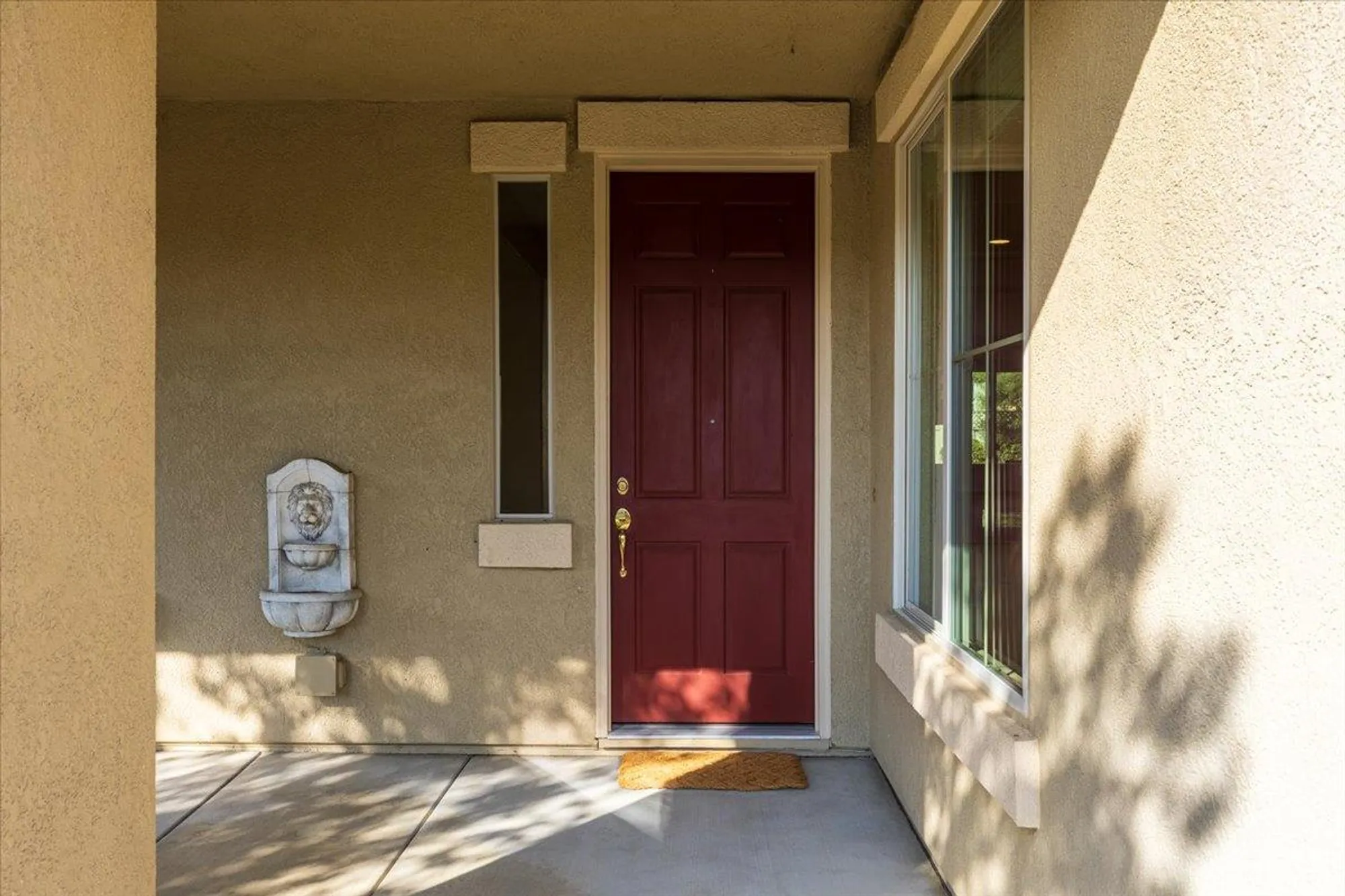 Property Slideshow image 2 of 34 | 1816 barn valley ln, Lincoln, CA, 95648