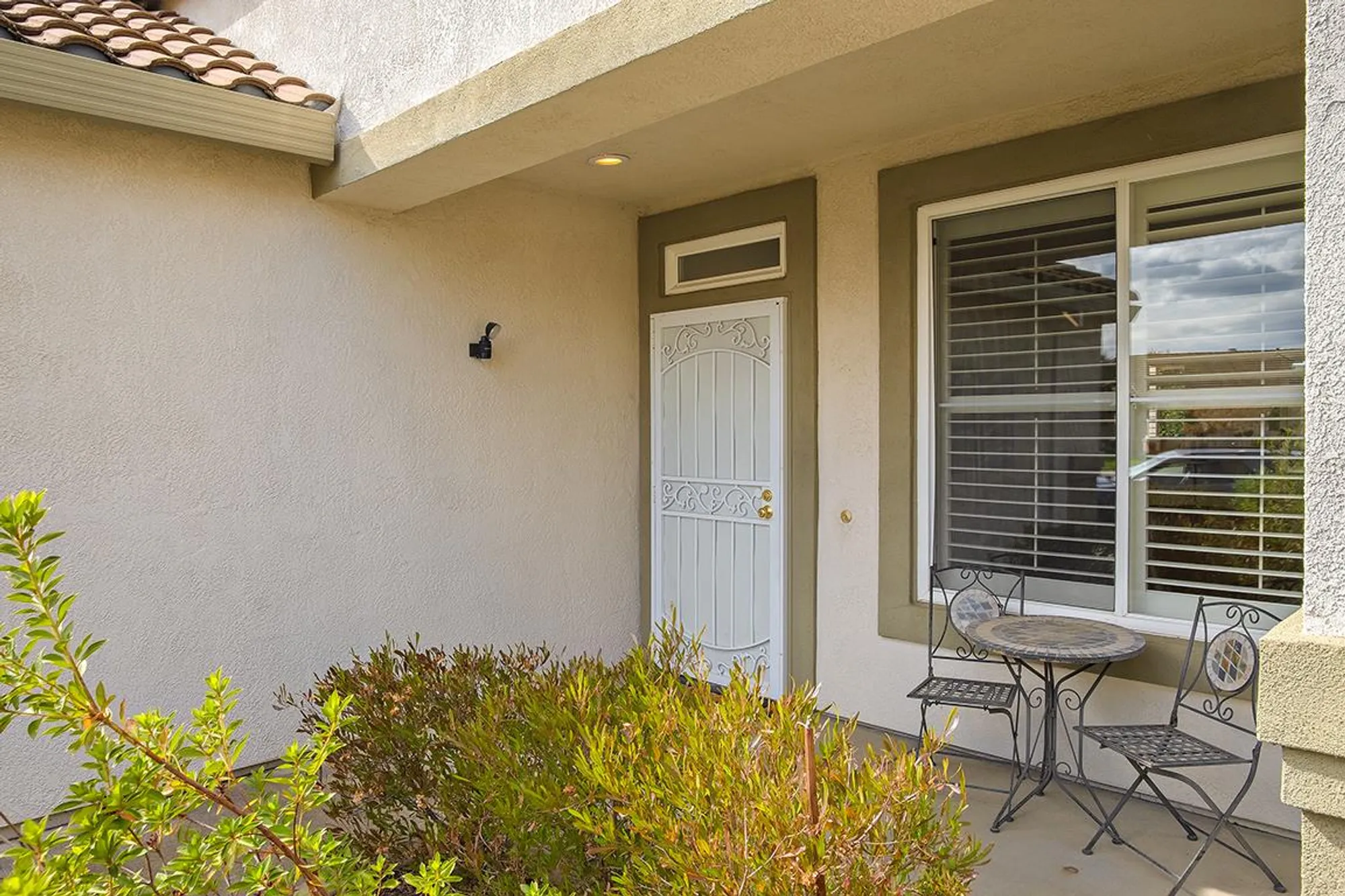 Property Slideshow image 12 of 42 | 221 silver strike ct, Roseville, CA, 95747