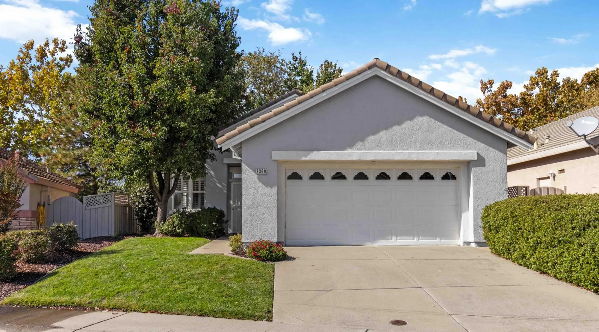 Property Slideshow image 2 of 22 | 7389 apple hollow loop, Roseville, CA, 95747