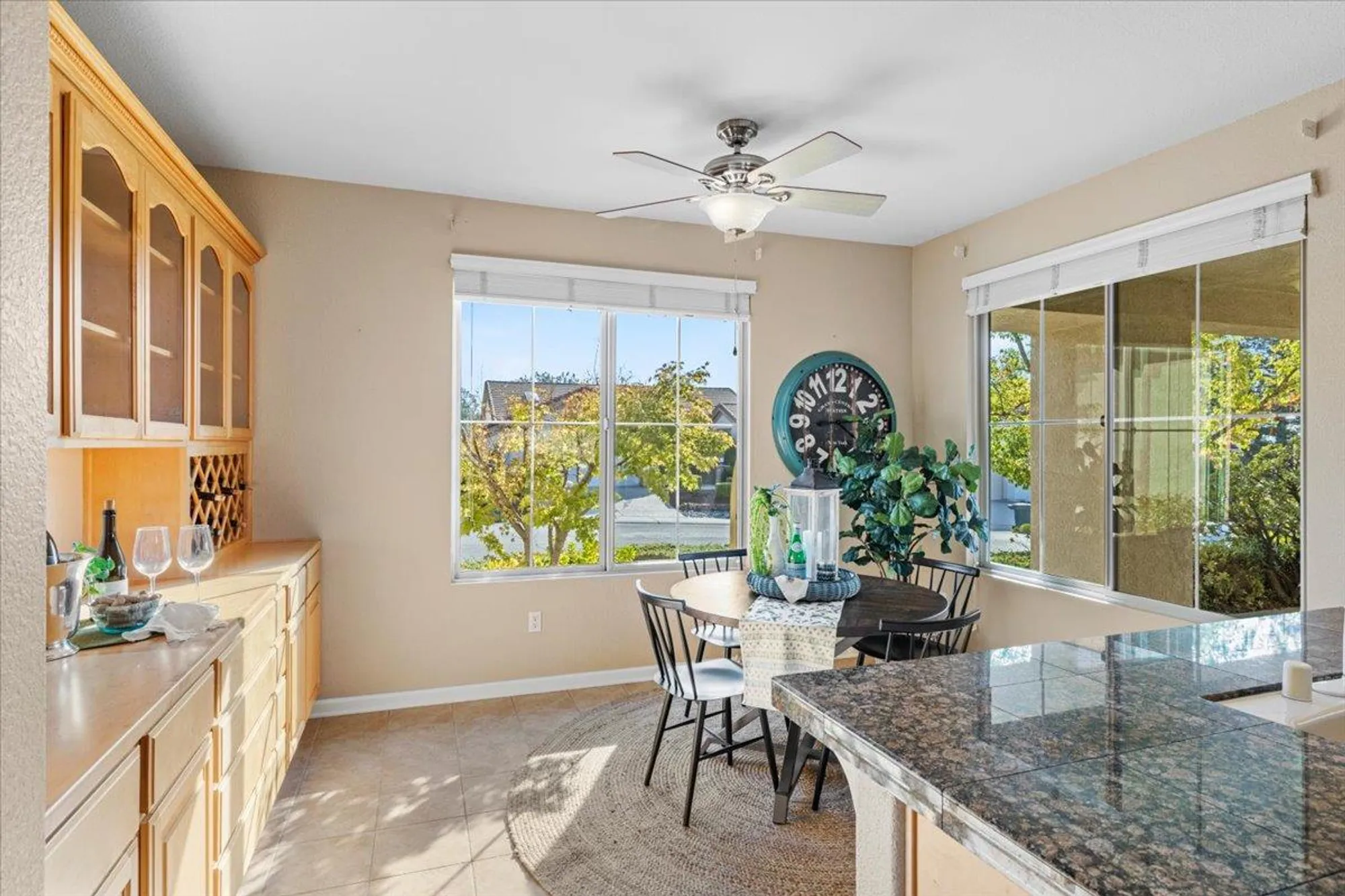 Property Slideshow image 16 of 34 | 1816 barn valley ln, Lincoln, CA, 95648