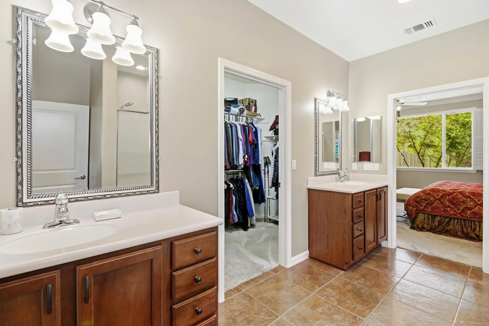 Property Slideshow image 30 of 64 | 9590 oakham way, Elk Grove, CA, 95757