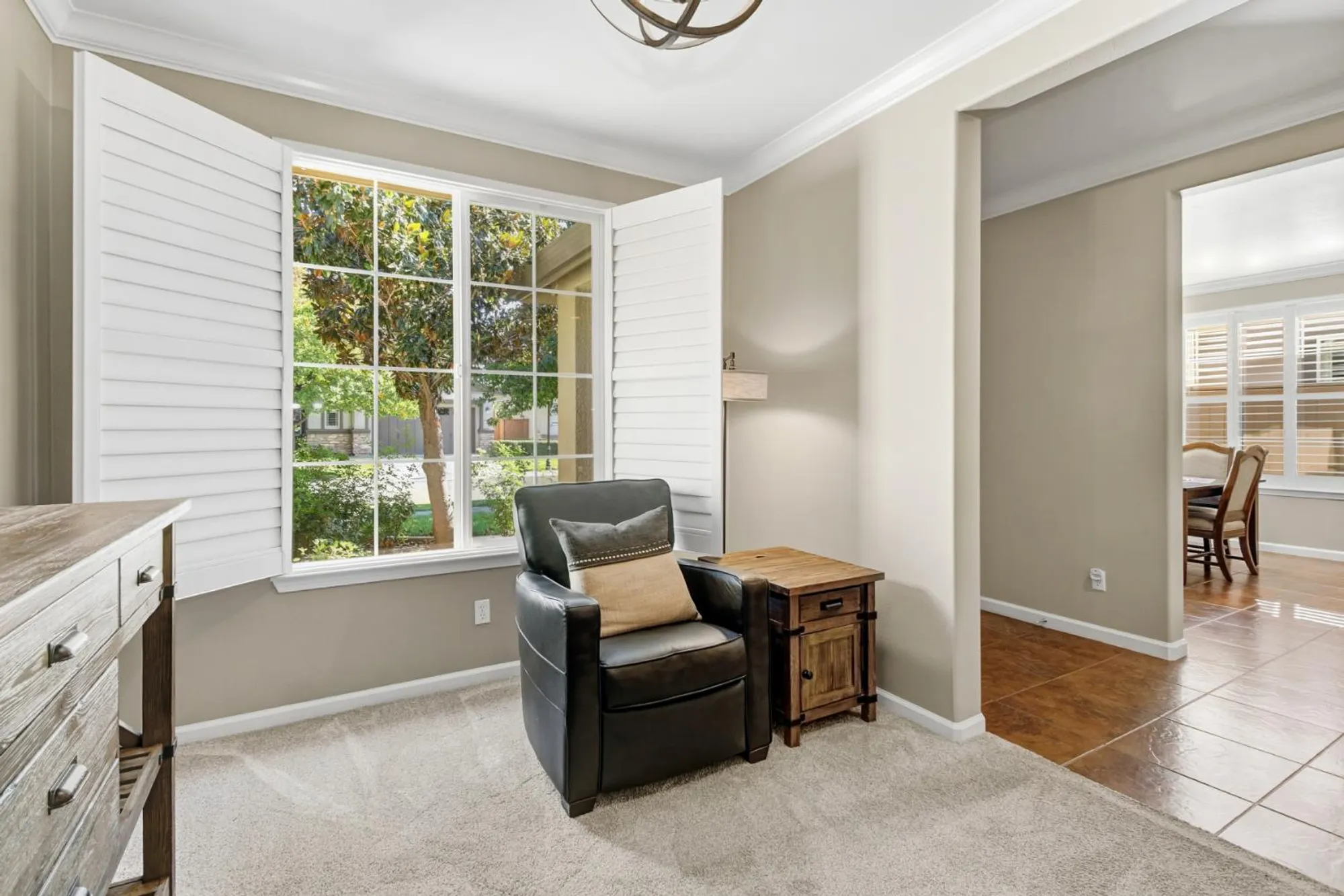 Property Slideshow image 6 of 64 | 9590 oakham way, Elk Grove, CA, 95757