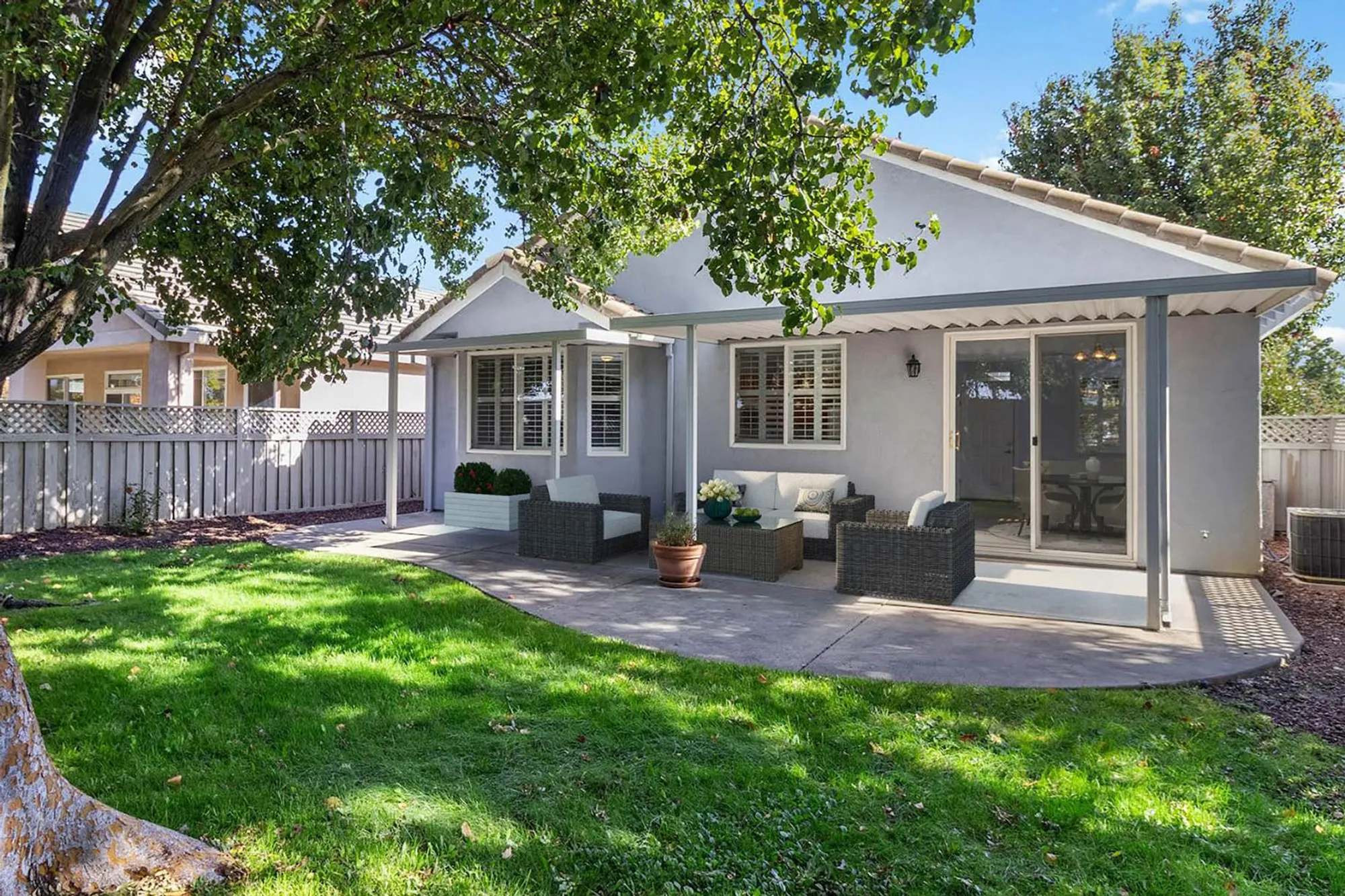 Property Slideshow image 15 of 22 | 7389 apple hollow loop, Roseville, CA, 95747