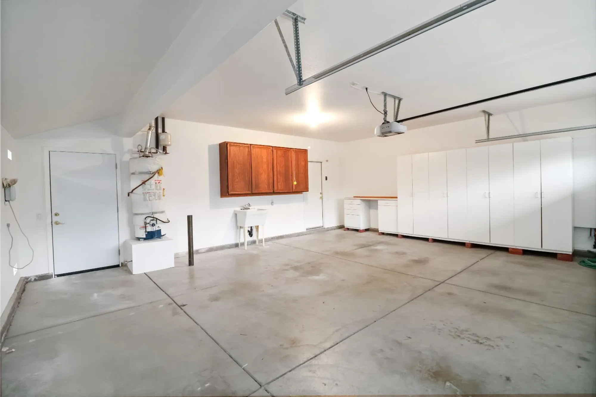 Property Slideshow image 20 of 26 | 1709 cottage rose ln, Lincoln, CA, 95648