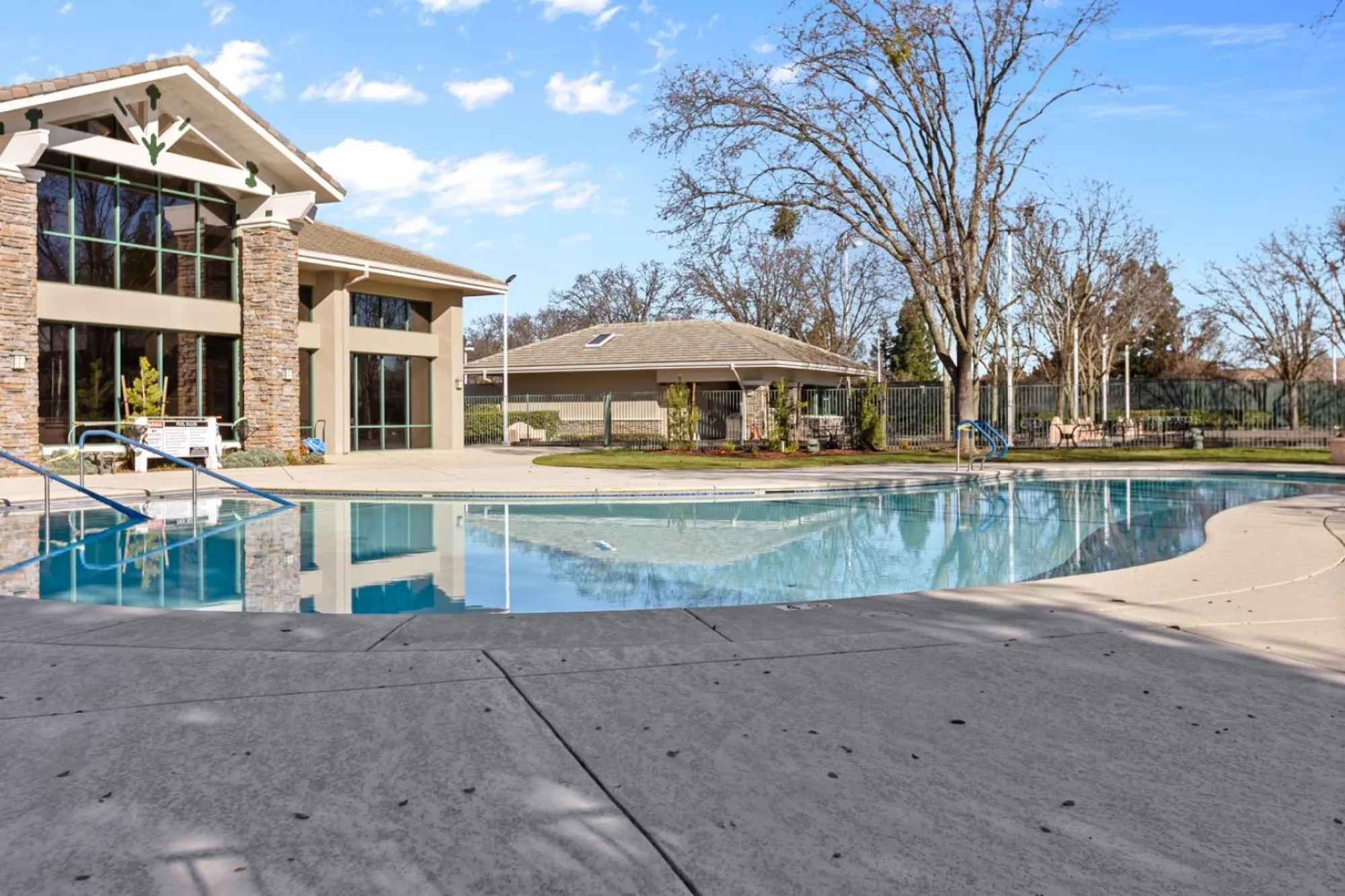 Property Slideshow image 39 of 39 | 6196 strawberry station loop, Roseville, CA, 95747