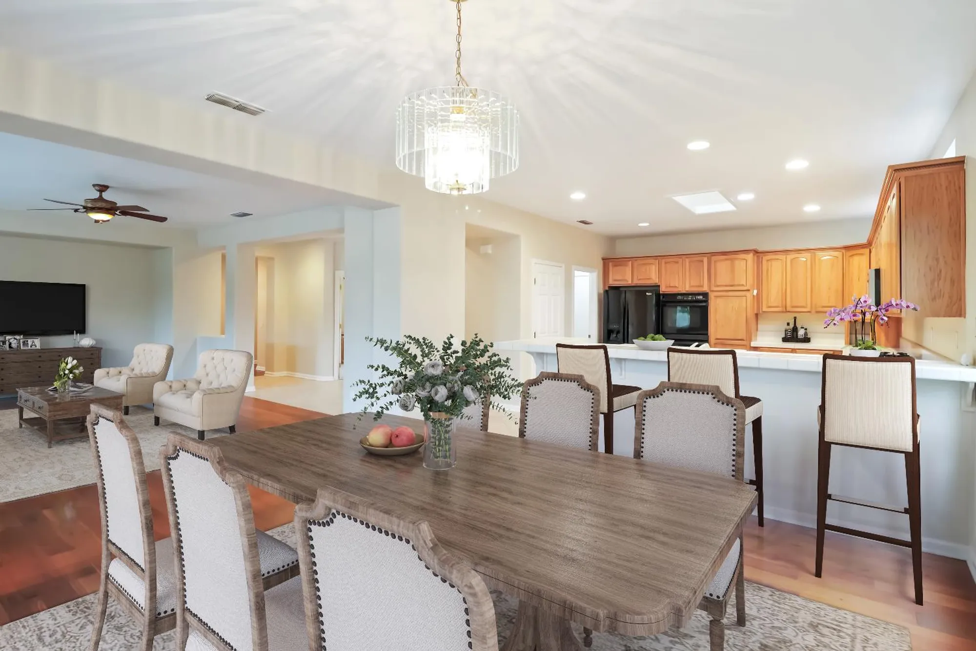 Property Slideshow image 8 of 26 | 1709 cottage rose ln, Lincoln, CA, 95648