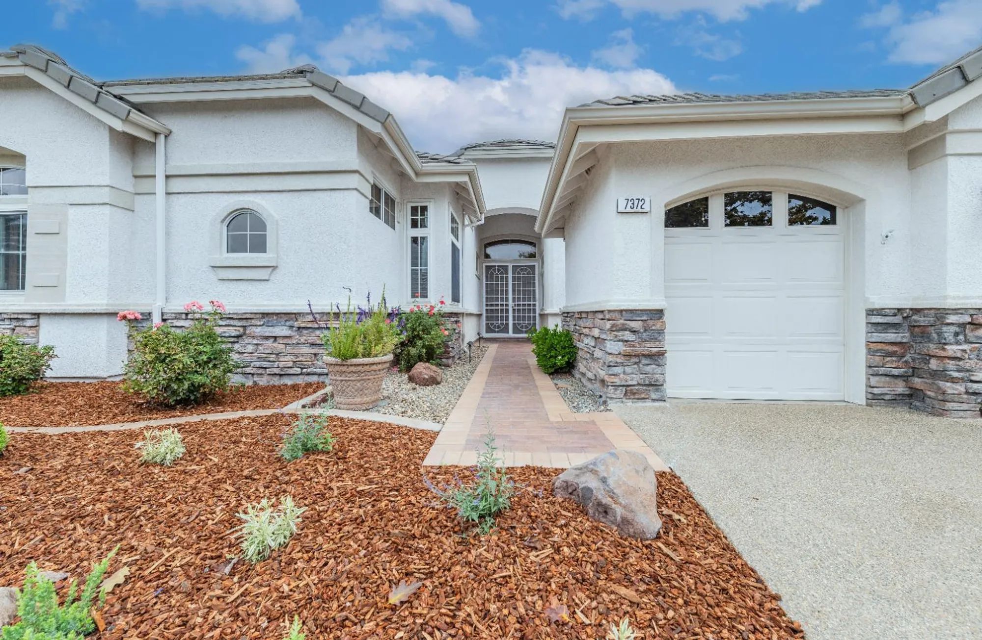 Property Slideshow image 3 of 42 | 7372 goose meadows way, Roseville, CA, 95747