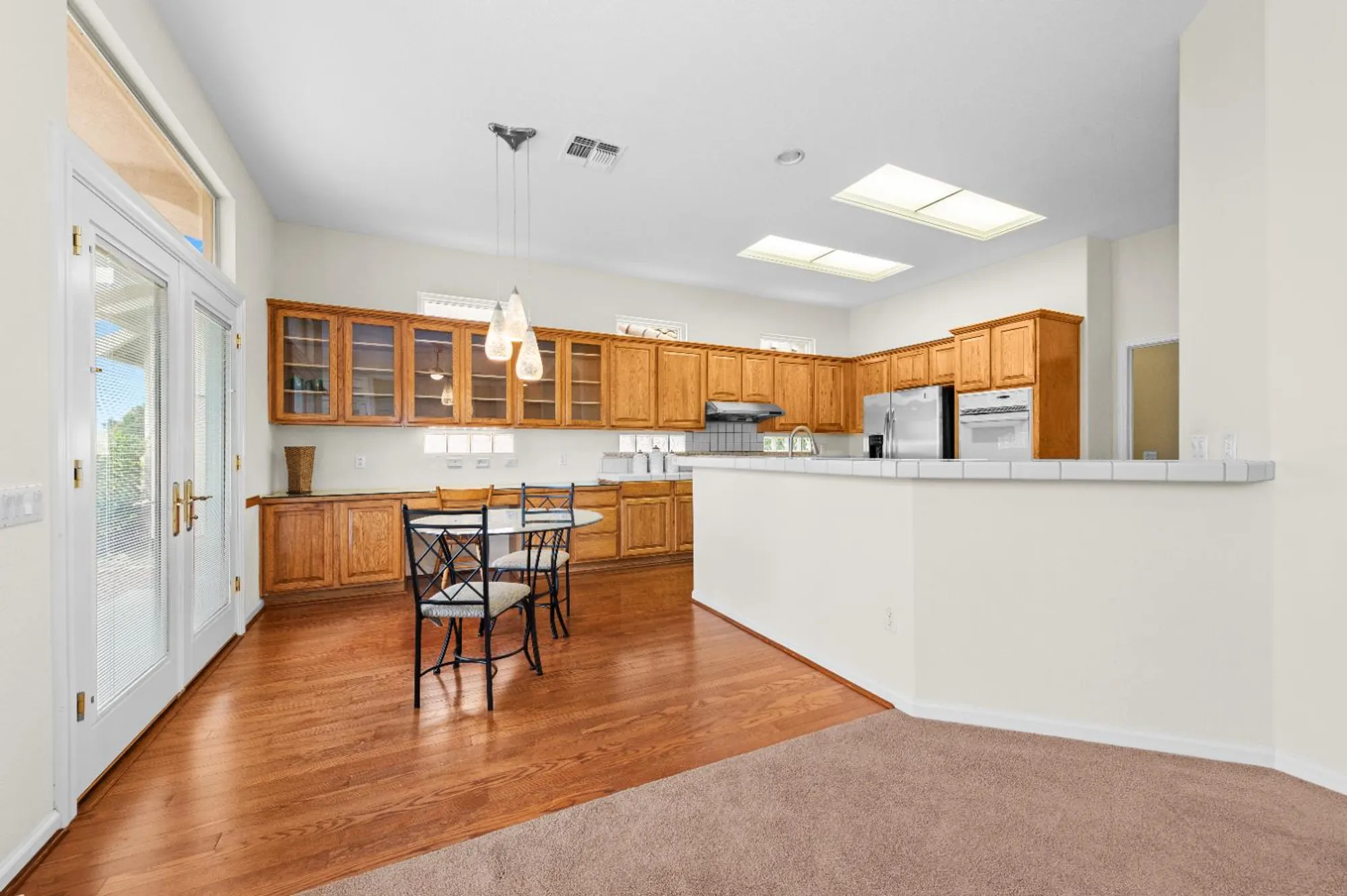 Property Slideshow image 13 of 42 | 7372 goose meadows way, Roseville, CA, 95747