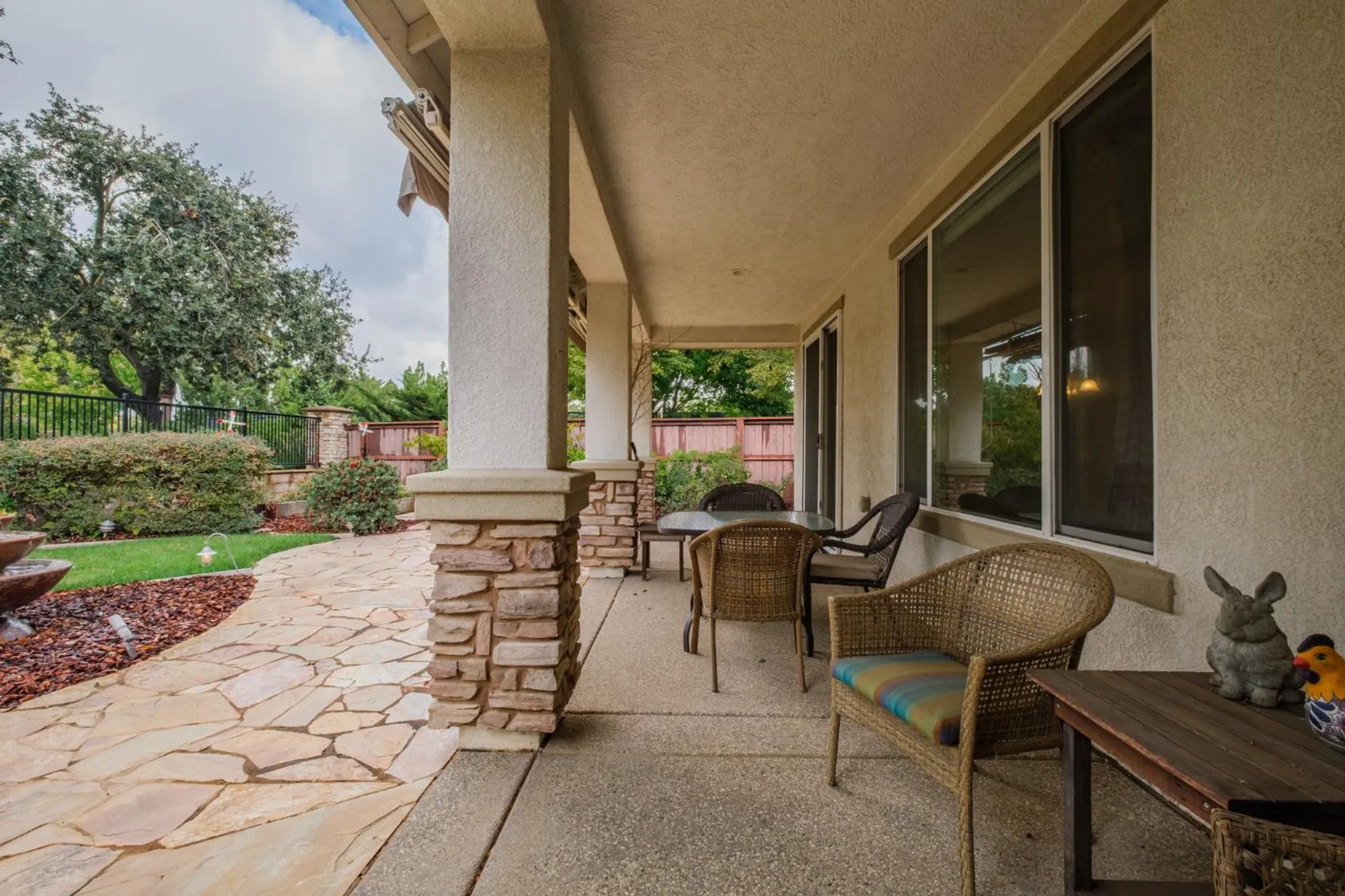 Property Slideshow image 55 of 67 | 9817 westminster way, Elk Grove, CA, 95757