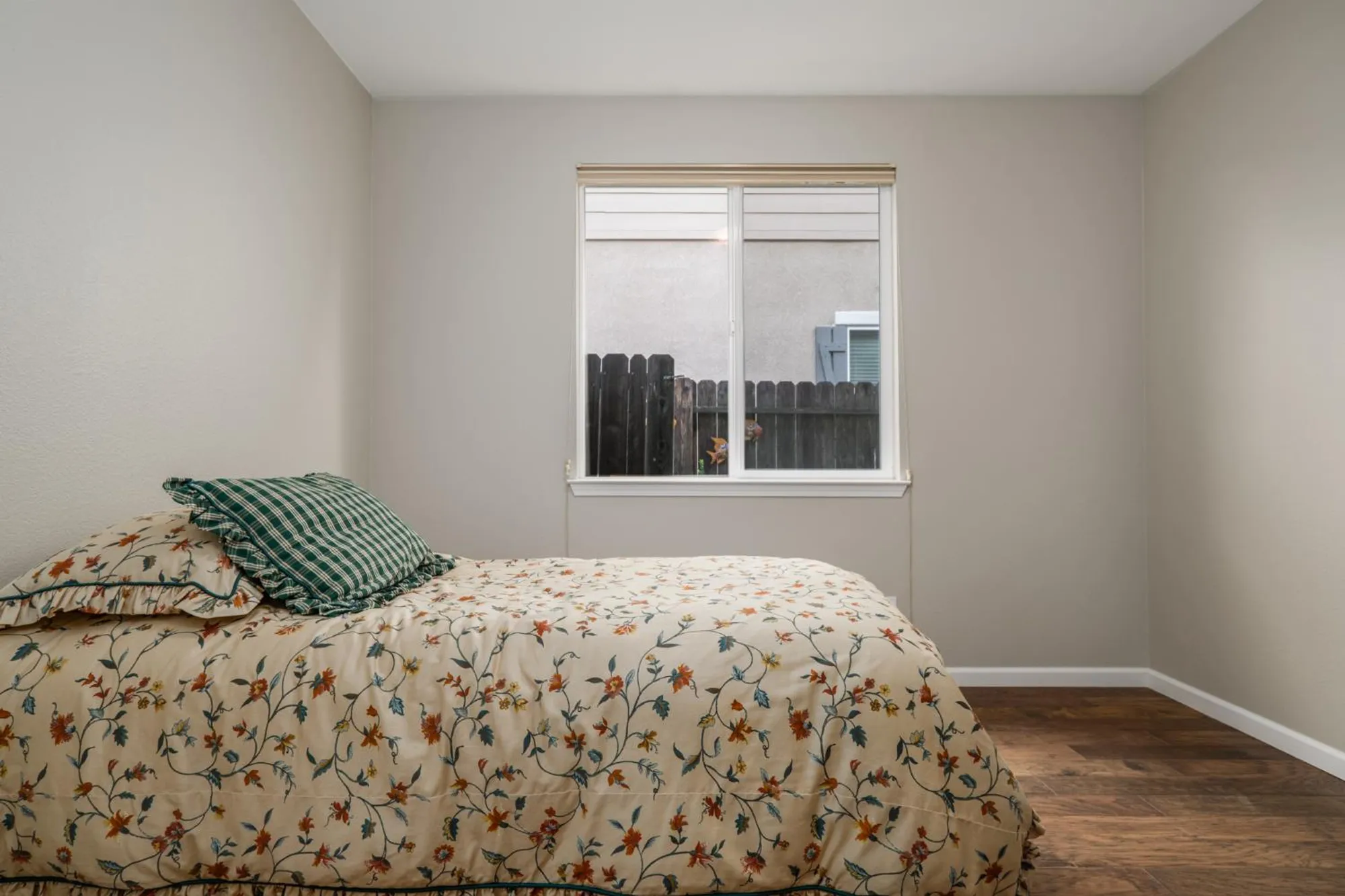 Property Slideshow image 33 of 67 | 9817 westminster way, Elk Grove, CA, 95757