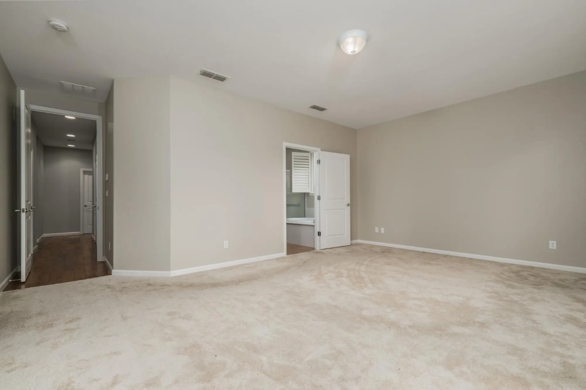 Property Slideshow image 38 of 67 | 9817 westminster way, Elk Grove, CA, 95757