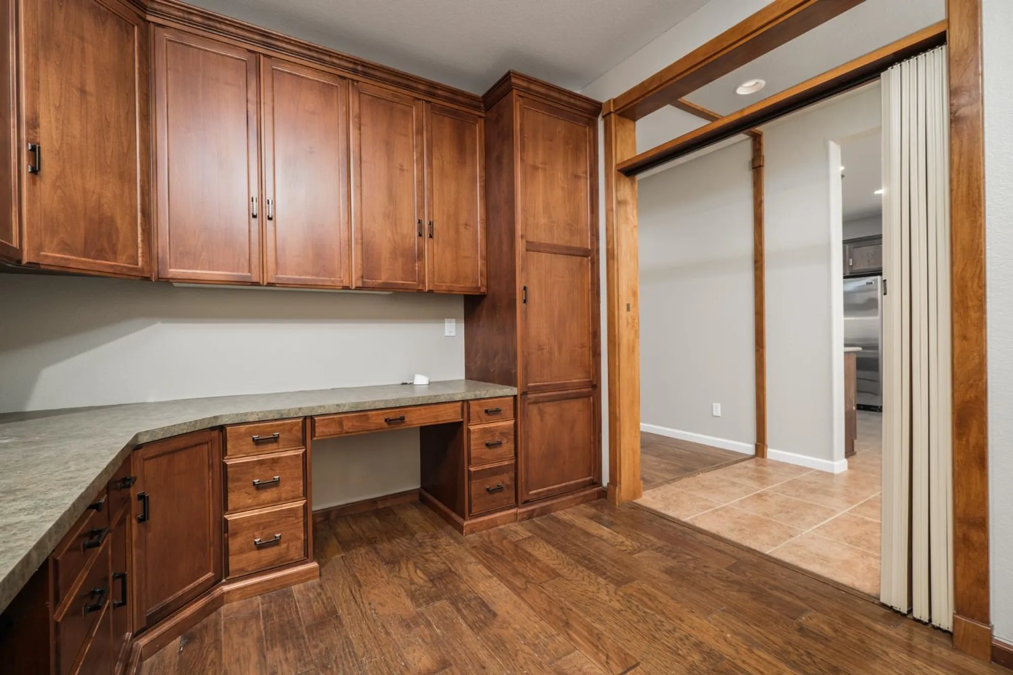 Property Slideshow image 12 of 67 | 9817 westminster way, Elk Grove, CA, 95757