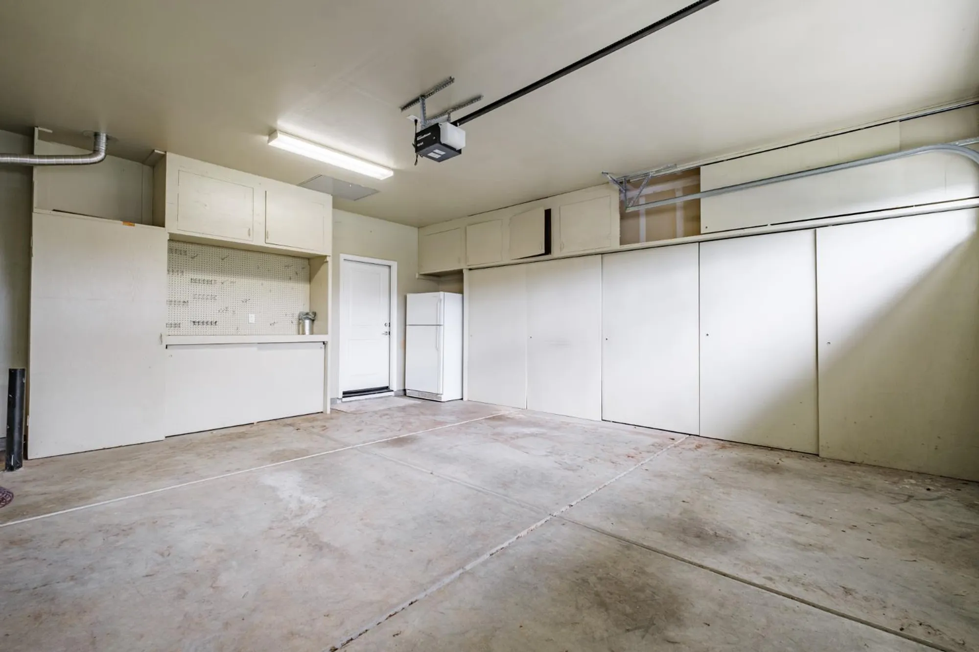 Property Slideshow image 49 of 67 | 9817 westminster way, Elk Grove, CA, 95757