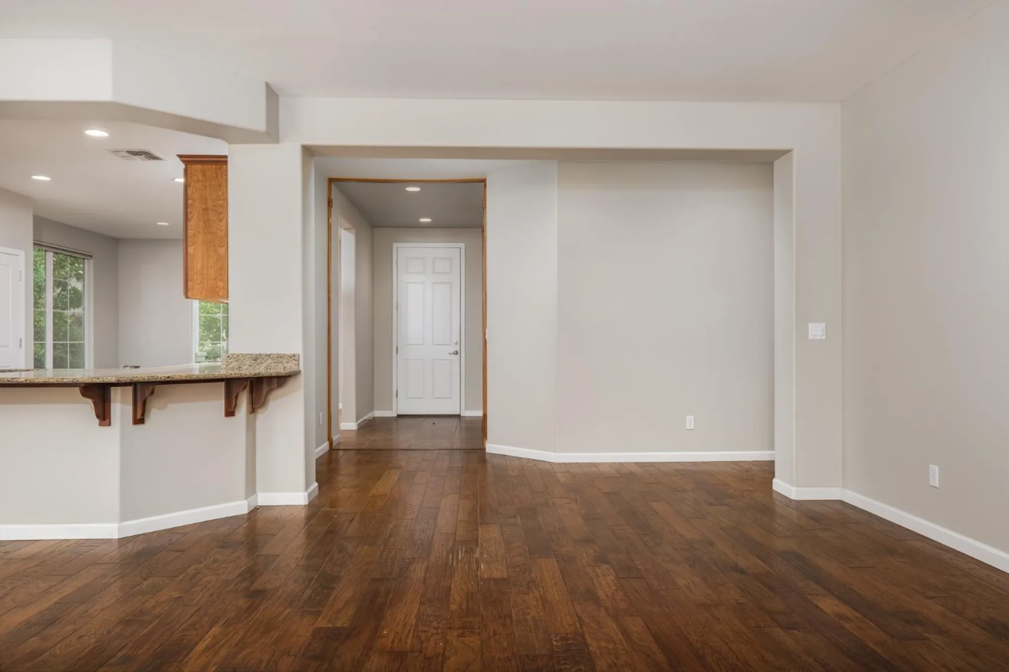 Property Slideshow image 19 of 67 | 9817 westminster way, Elk Grove, CA, 95757