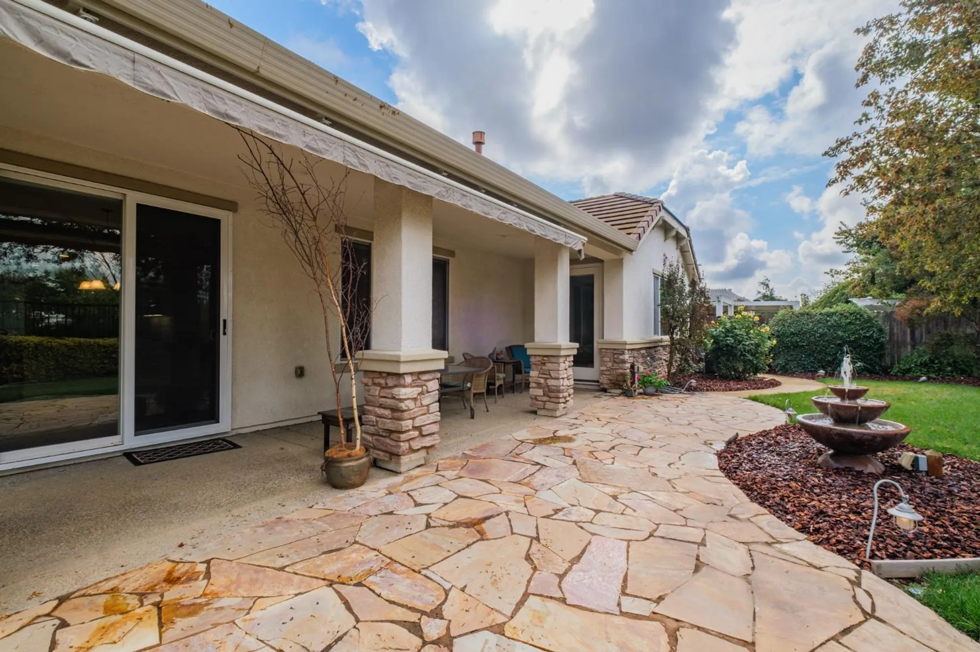 Property Slideshow image 59 of 67 | 9817 westminster way, Elk Grove, CA, 95757
