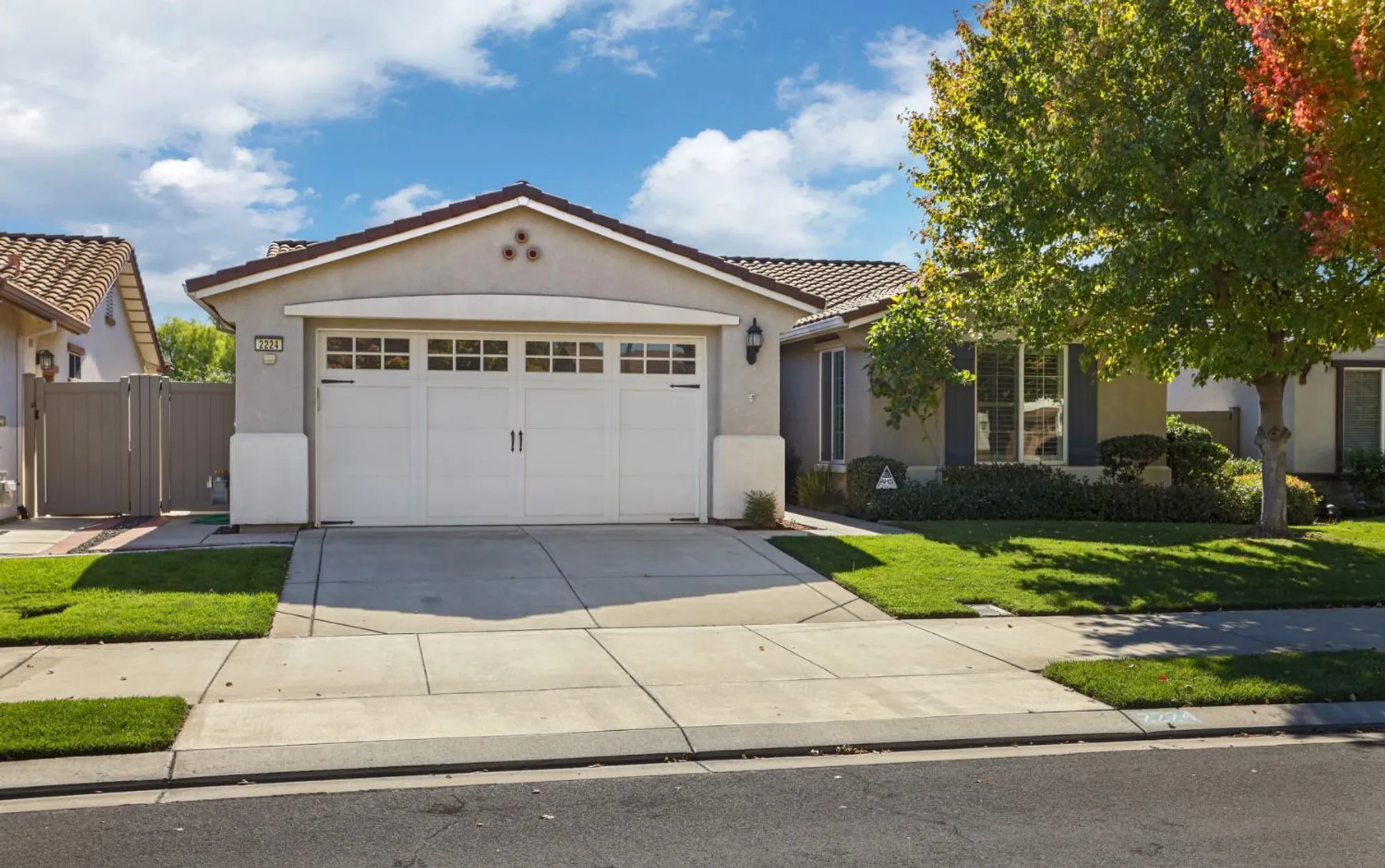 Property Slideshow image 2 of 38 | 2224 bellchase dr, Manteca, CA, 95336