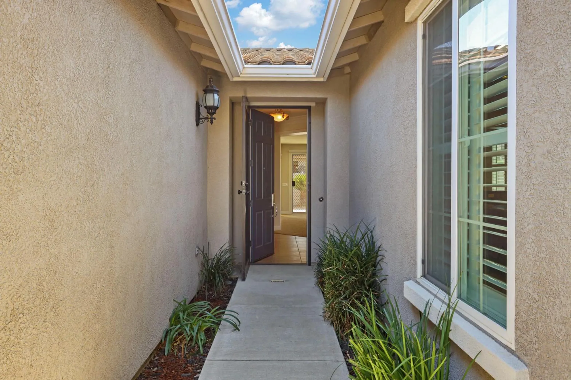 Property Slideshow image 4 of 38 | 2224 bellchase dr, Manteca, CA, 95336