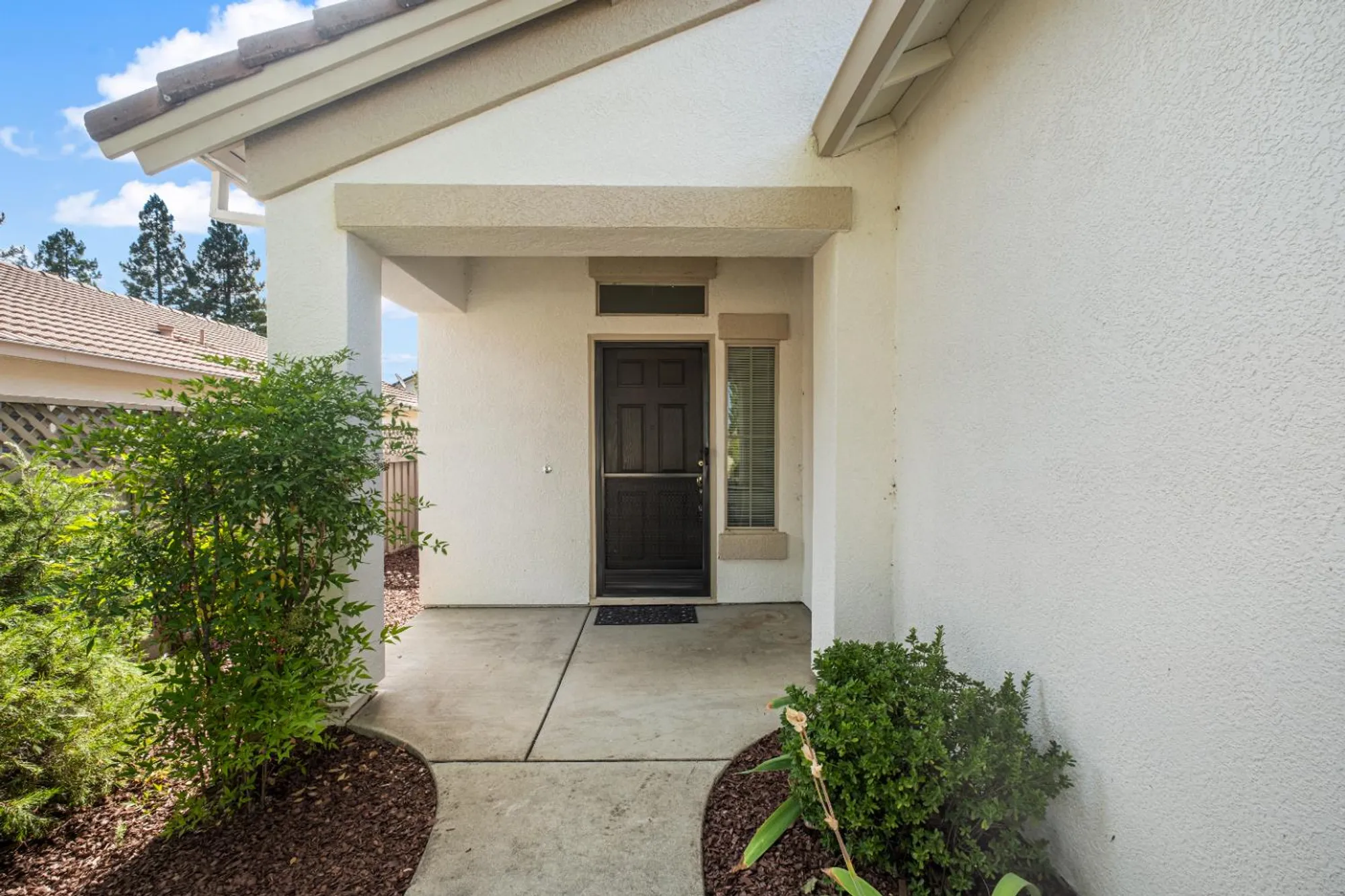 Property Slideshow image 2 of 59 | 637 geary ln, Lincoln, CA, 95648