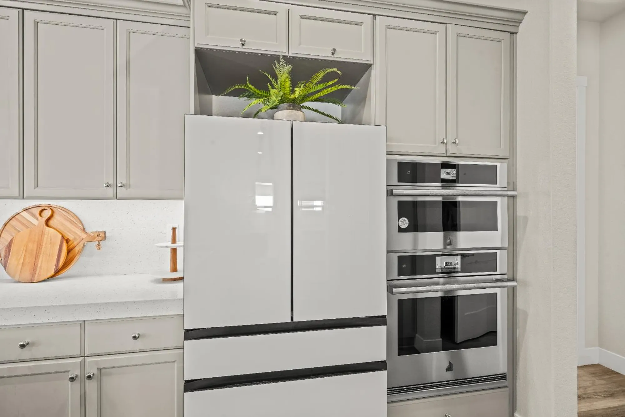 Property Slideshow image 20 of 56 | 3524 deer park dr, Folsom, CA, 95630