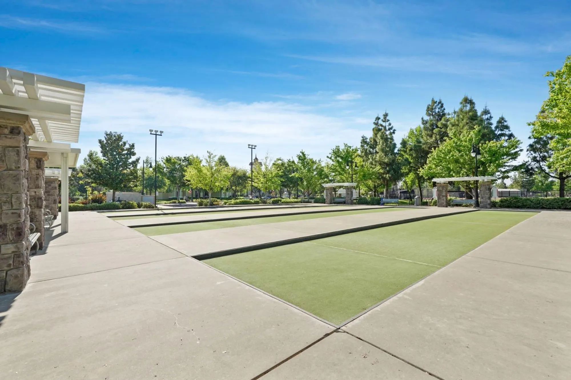 Property Slideshow image 46 of 52 | 1995 shady oak st, Manteca, CA, 95336
