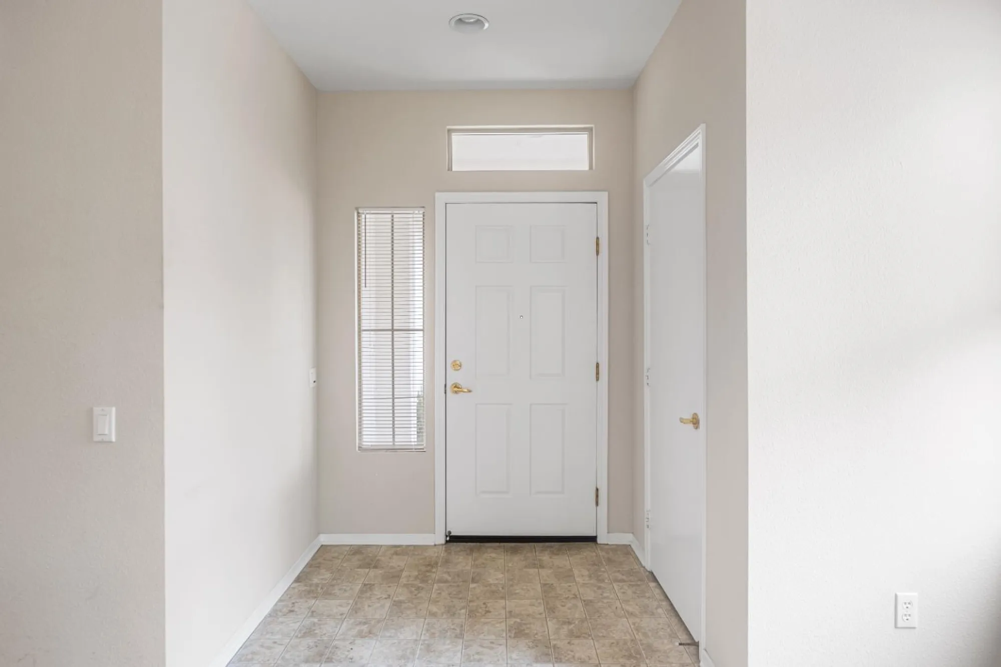 Property Slideshow image 21 of 59 | 637 geary ln, Lincoln, CA, 95648