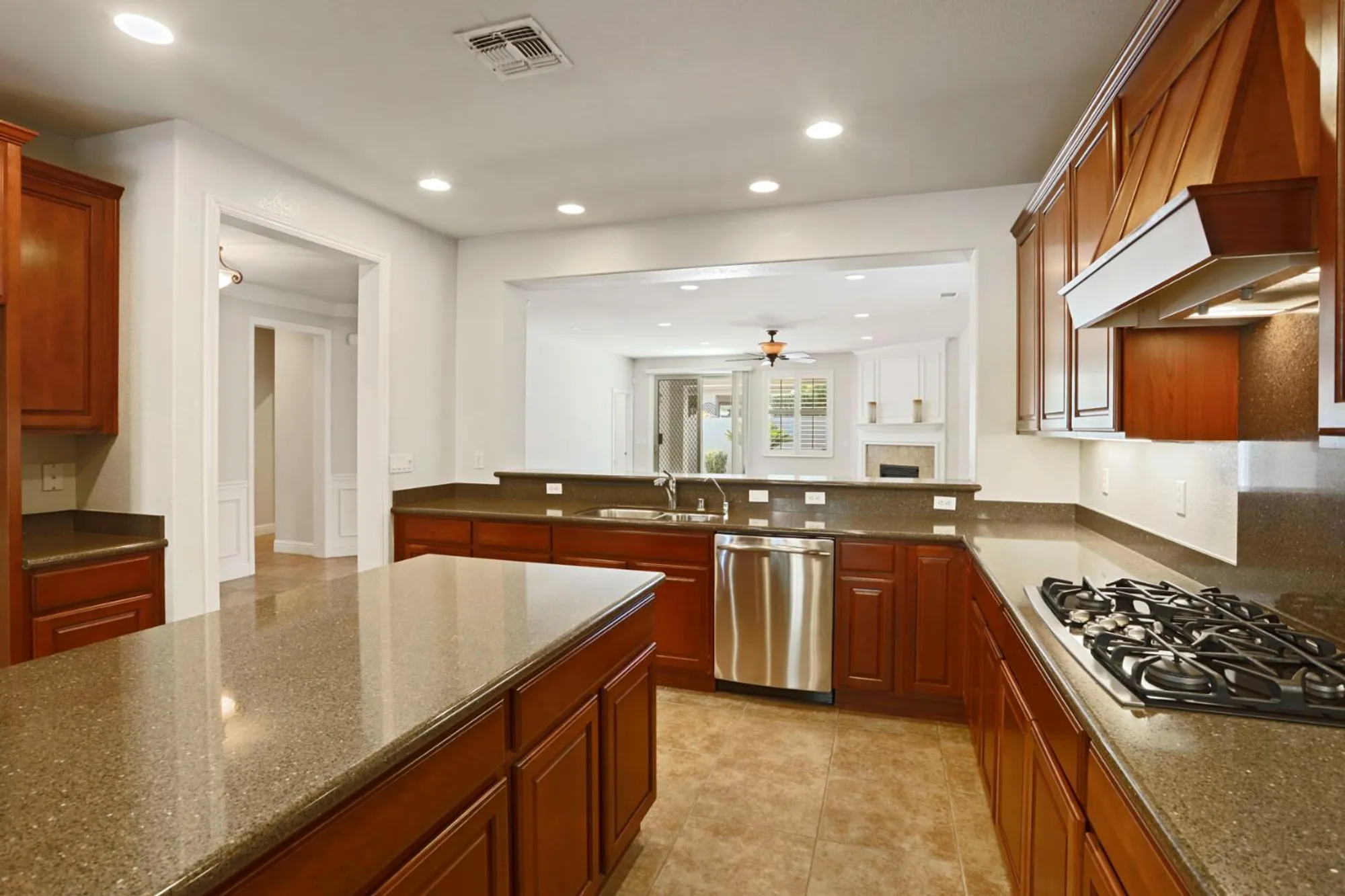 Property Slideshow image 13 of 38 | 2224 bellchase dr, Manteca, CA, 95336