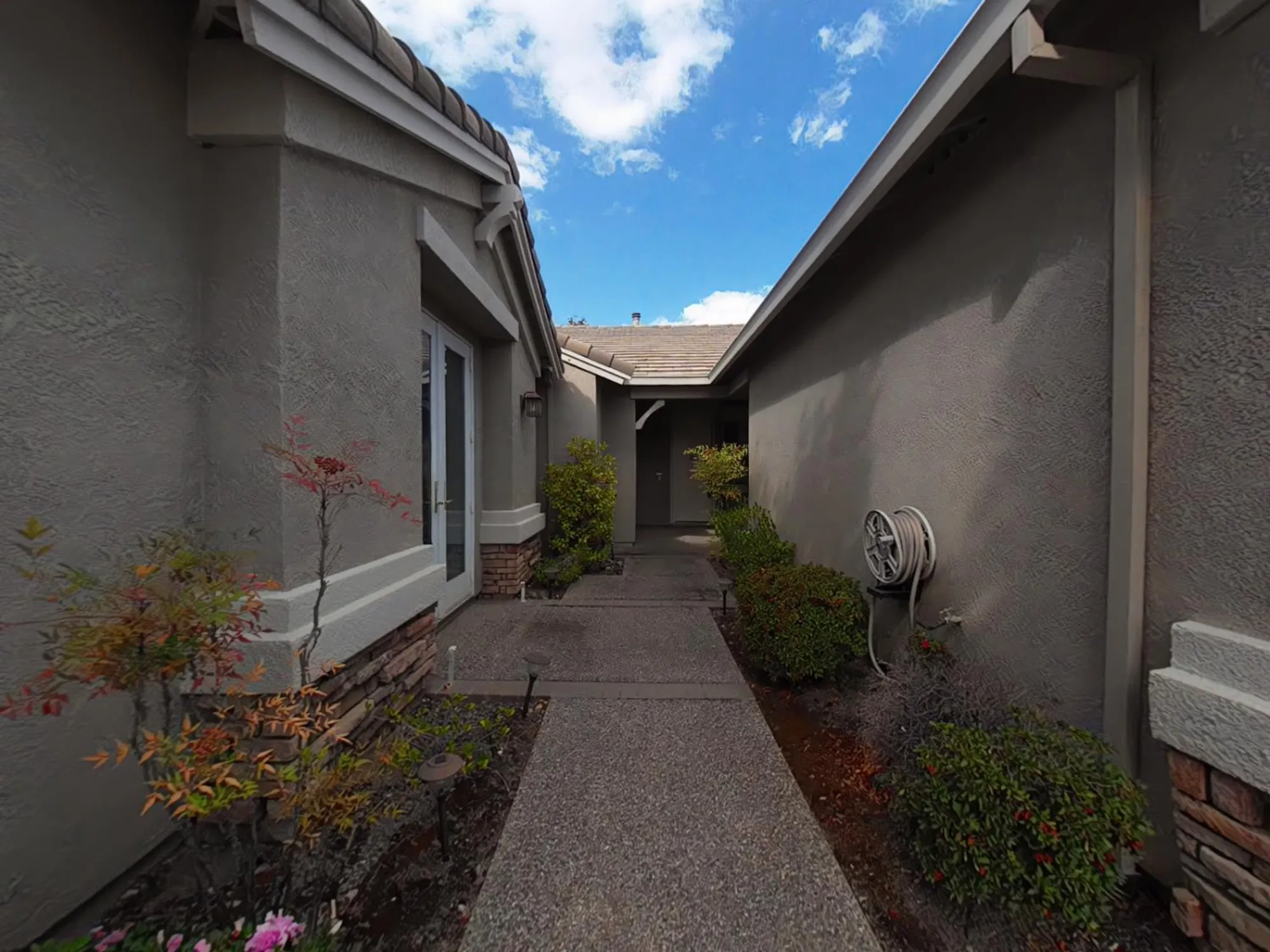 Property Slideshow image 4 of 32 | 1266 hillhaven ln, Lincoln, CA, 95648