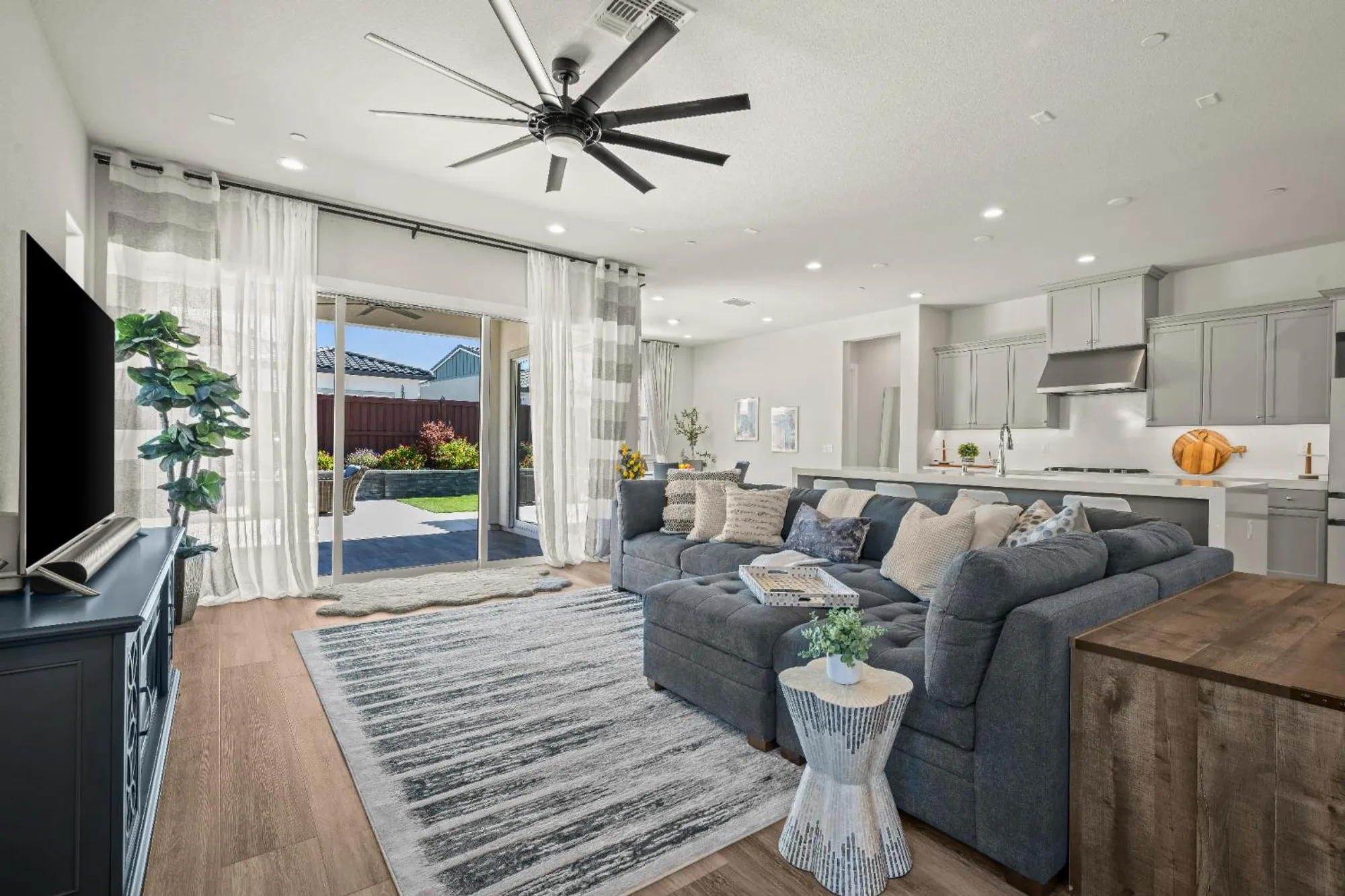 Property Slideshow image 7 of 56 | 3524 deer park dr, Folsom, CA, 95630