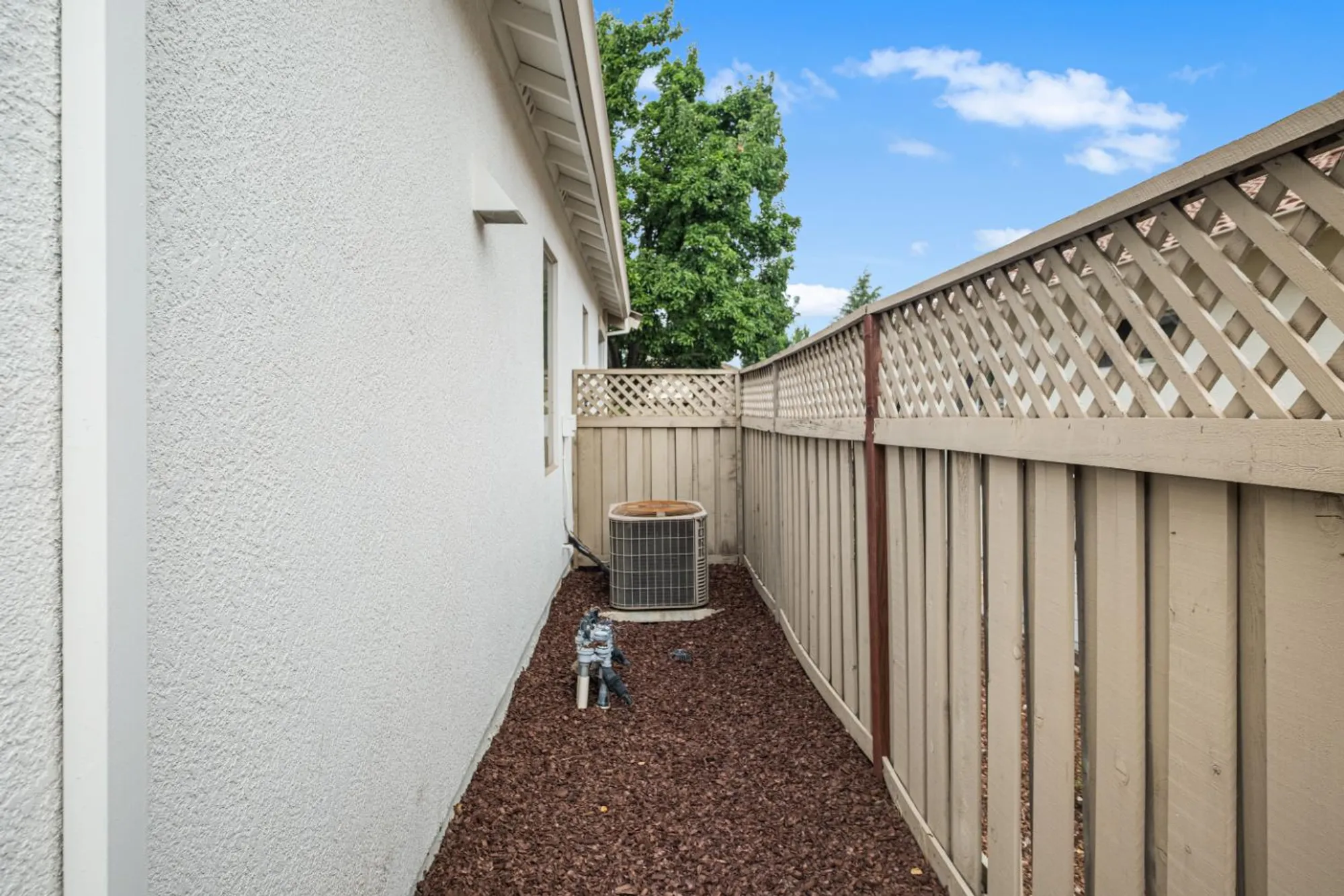 Property Slideshow image 44 of 59 | 637 geary ln, Lincoln, CA, 95648